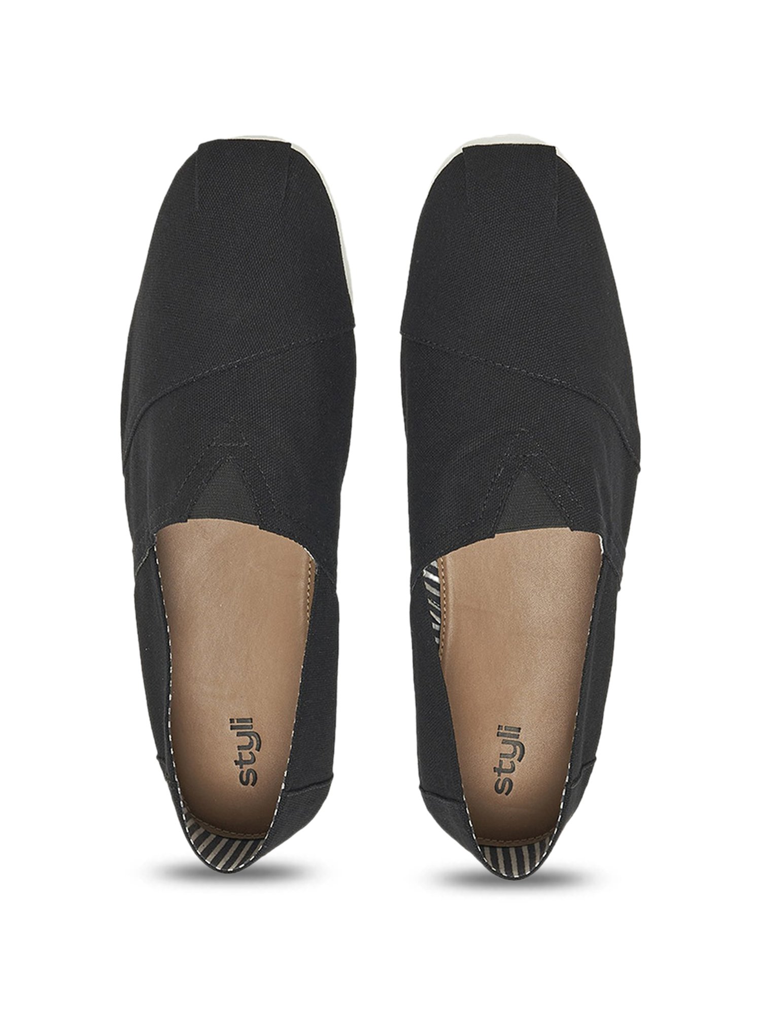 Styli Men's Black Plimsolls