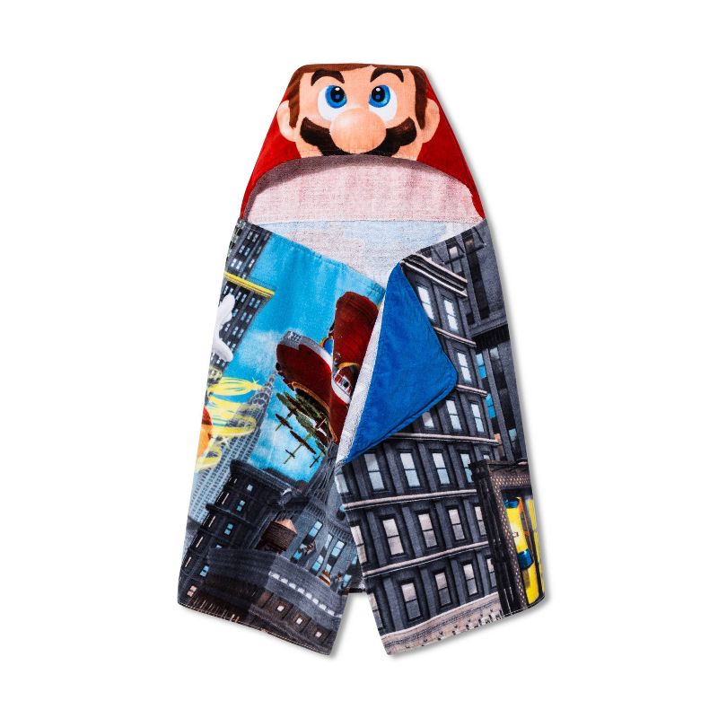 Super Mario Move The Globe Hooded Bath Towel