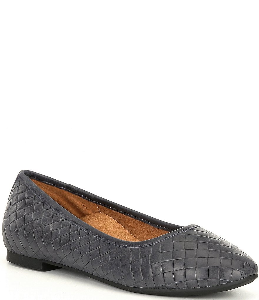 Jack Rogers Blair Pointed Toe Bow Leather Flats