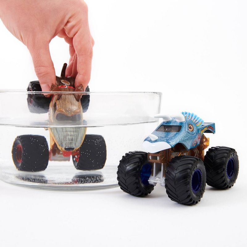 Monster Jam Jurassic Attack 1:64 Scale - 2pk