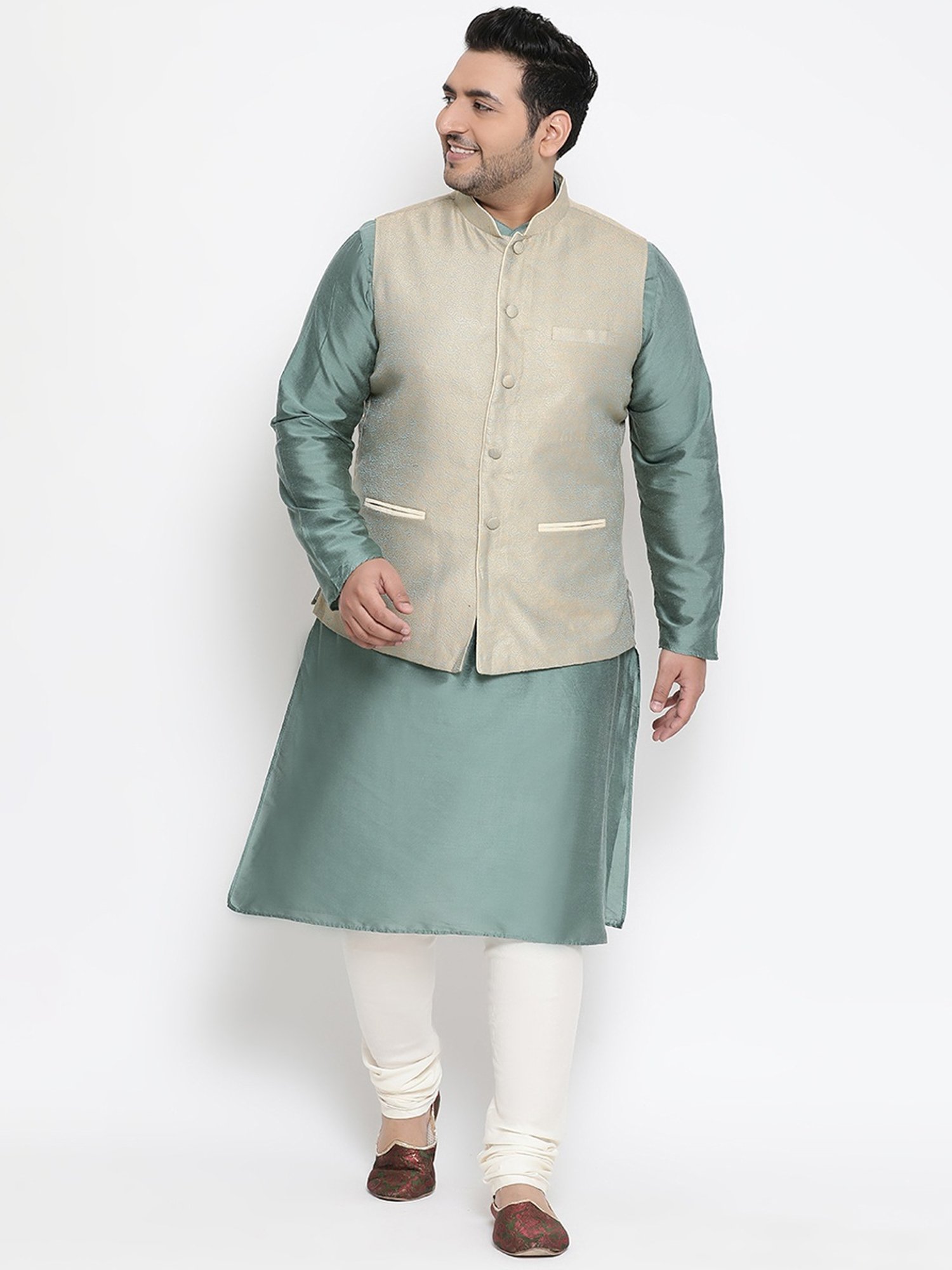 KISAH PLUS Green Regular Fit Jacquard Kurta Set With Jacket