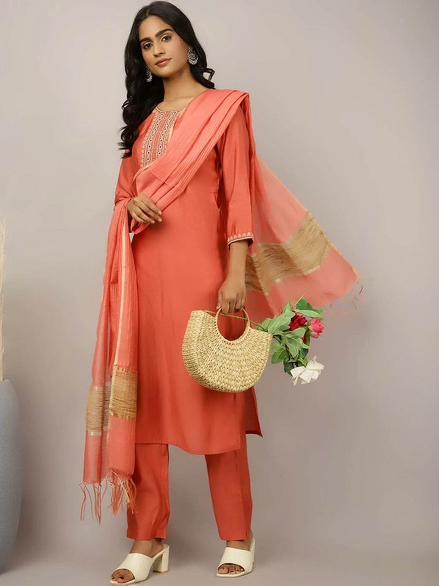 Jaipur Kurti Coral Embroidered Kurta Pant Set With Dupatta