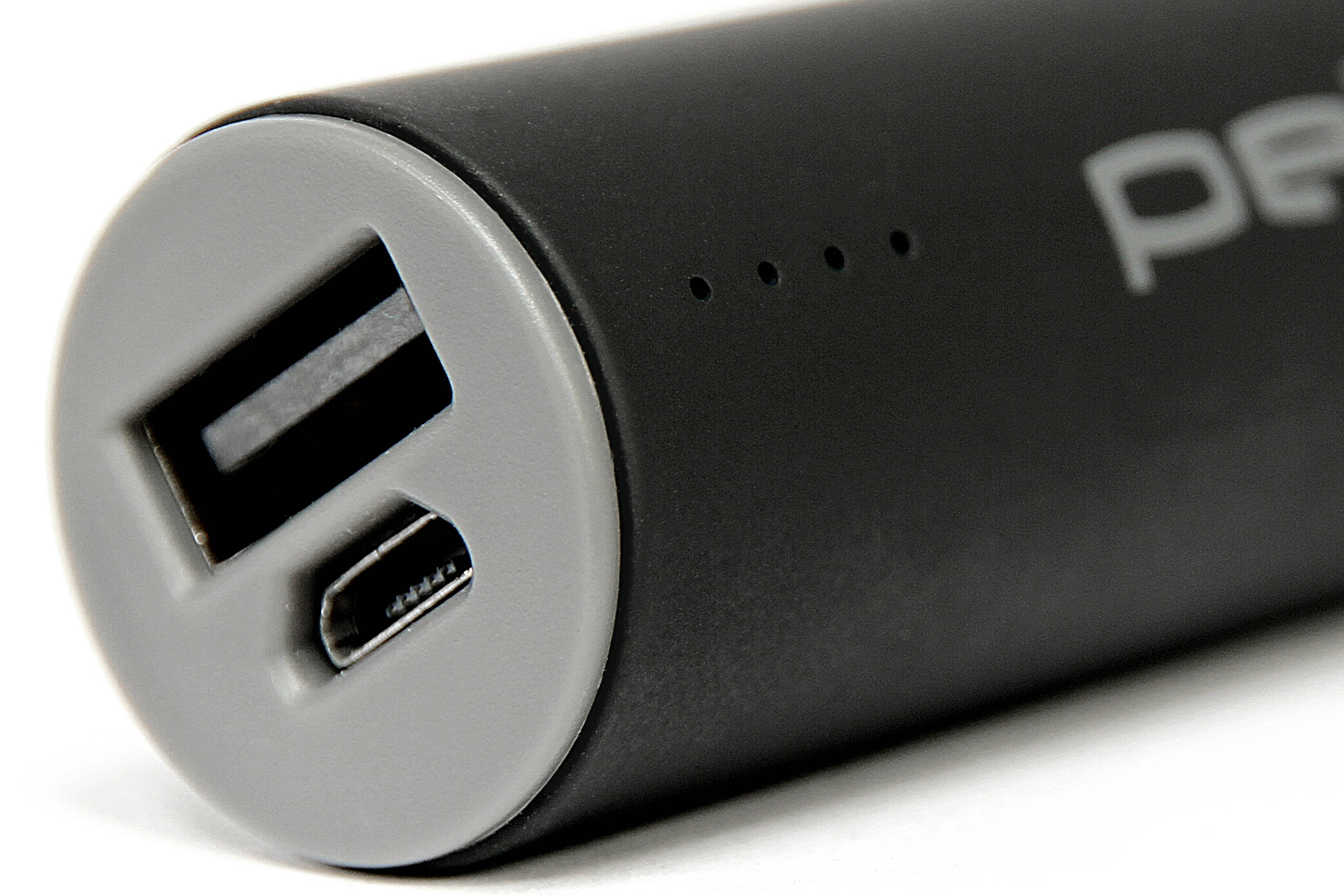 Veho Pebble Ministick 2,200mAh Emergency Portable Rechargeable Power Bank &ndash; Black