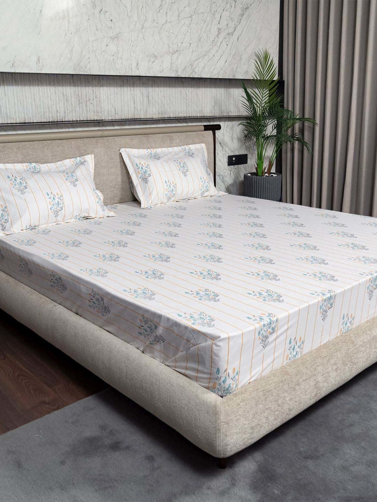 Urban Space White & Yellow Cotton 200 TC Single Bedsheet with 1 Pillow Cover