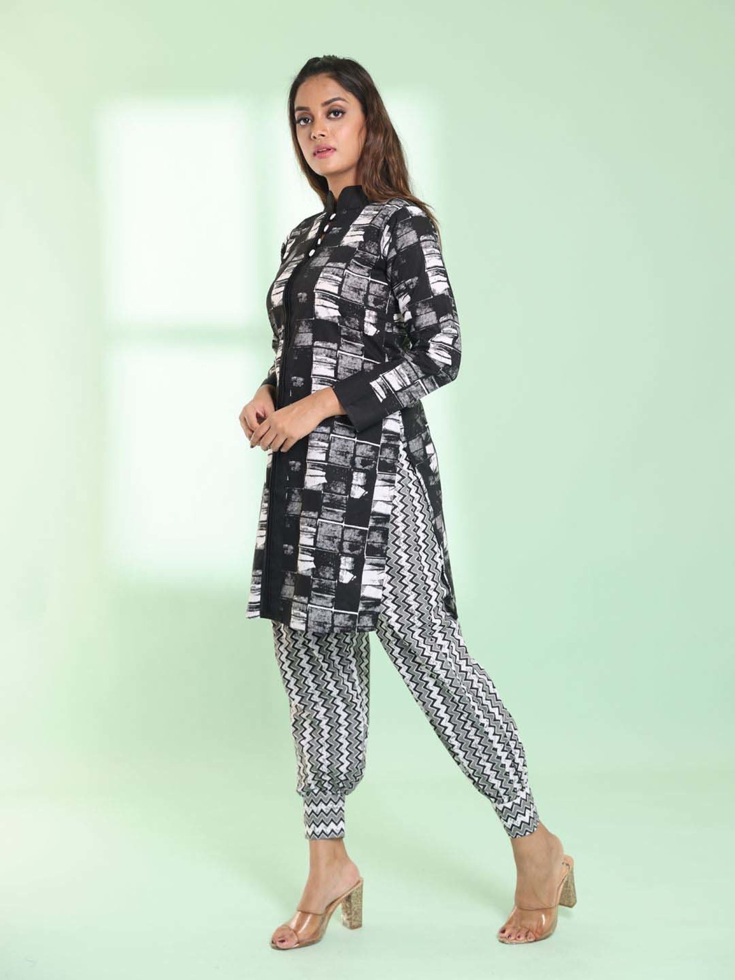 CHARUKRITI Black & Grey Cotton Printed Kurti Salwar Set