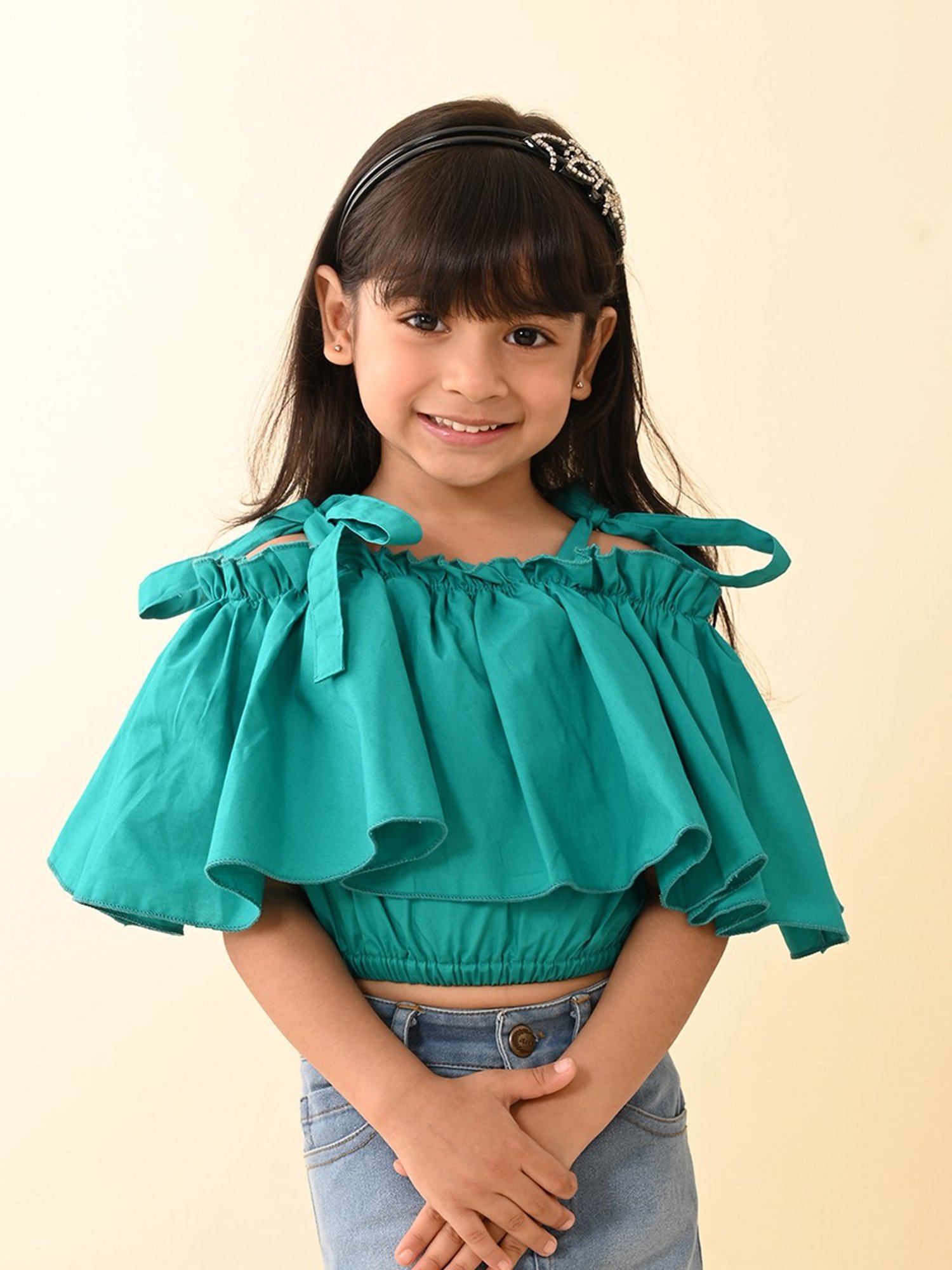 LilPicks Kids Teal Solid Crop Top