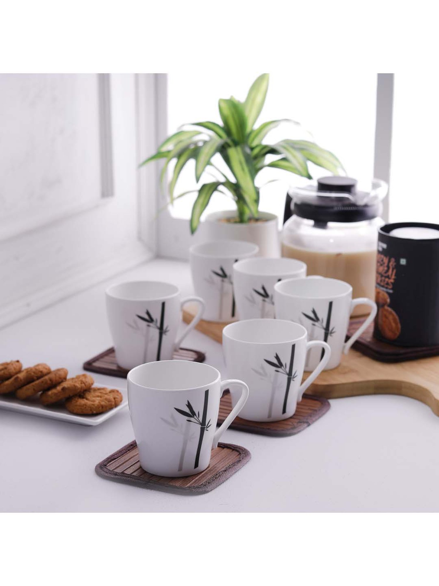 Clay Craft White & Black Fine Ceramic Coffee & Tea Mugs (140 ml) - Set of 6