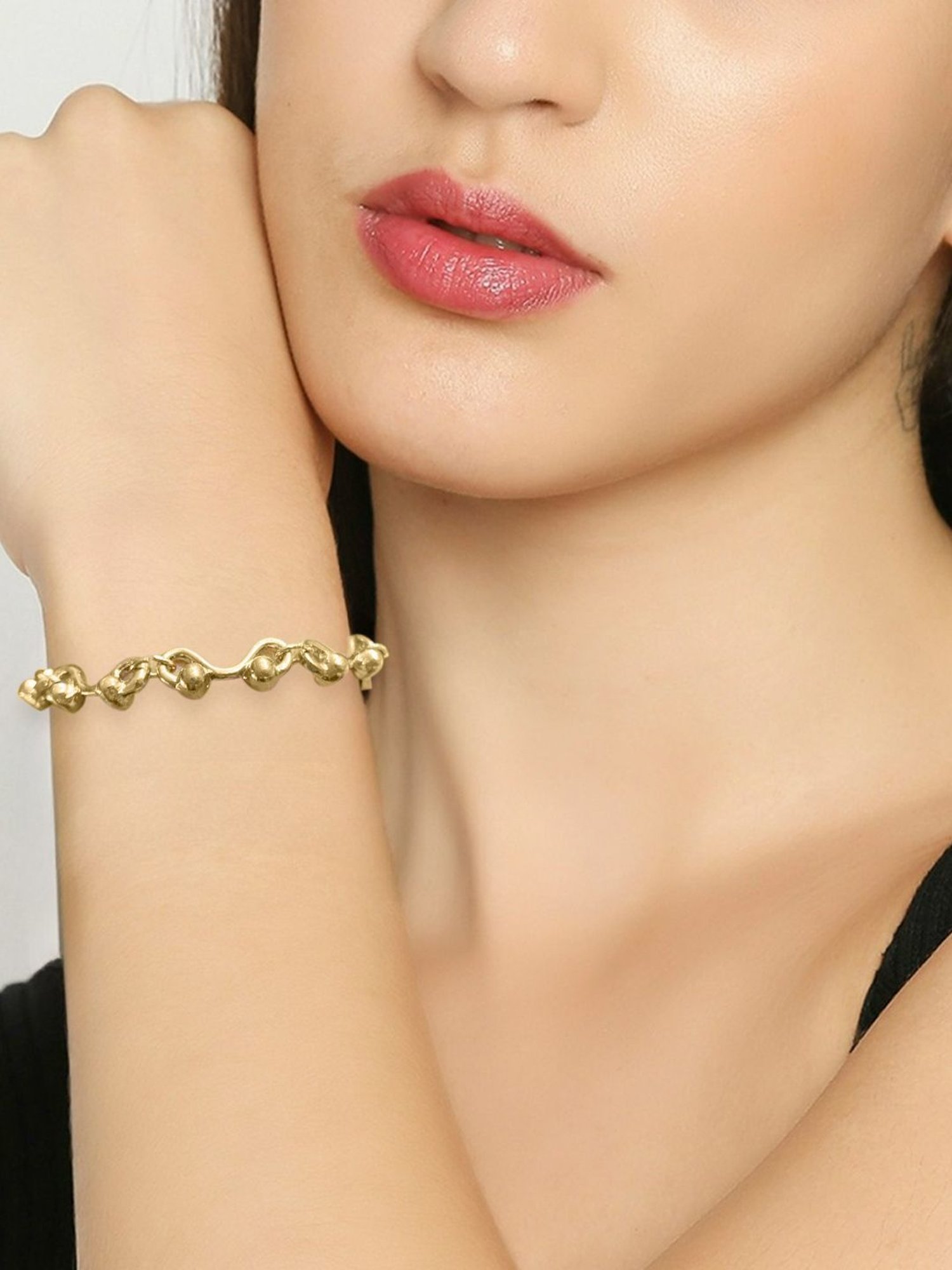 OOMPH Golden Tone "S" Shape Latest Stylish Link Chain Bracelet for Women