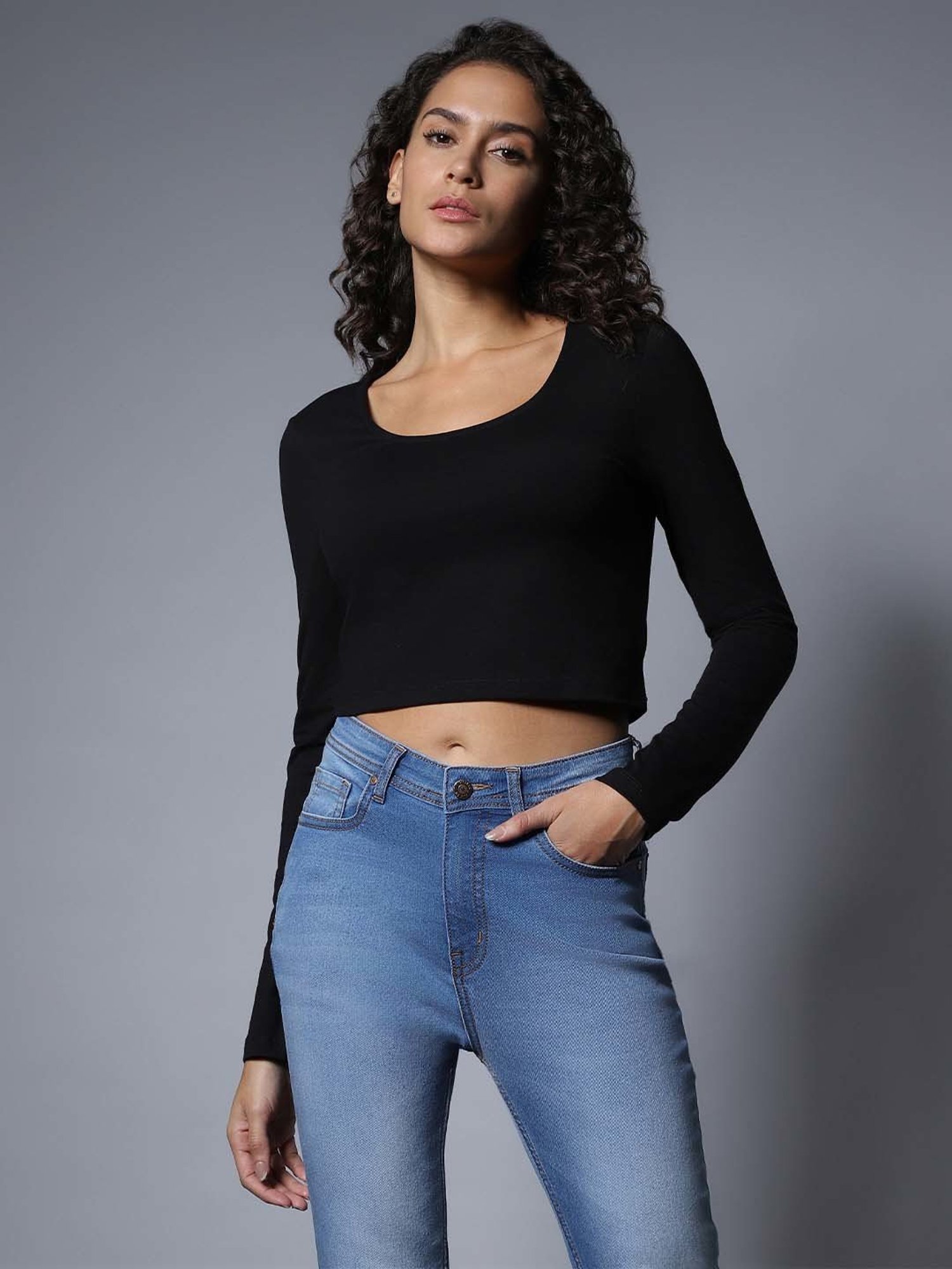 High Star Black Crop Top