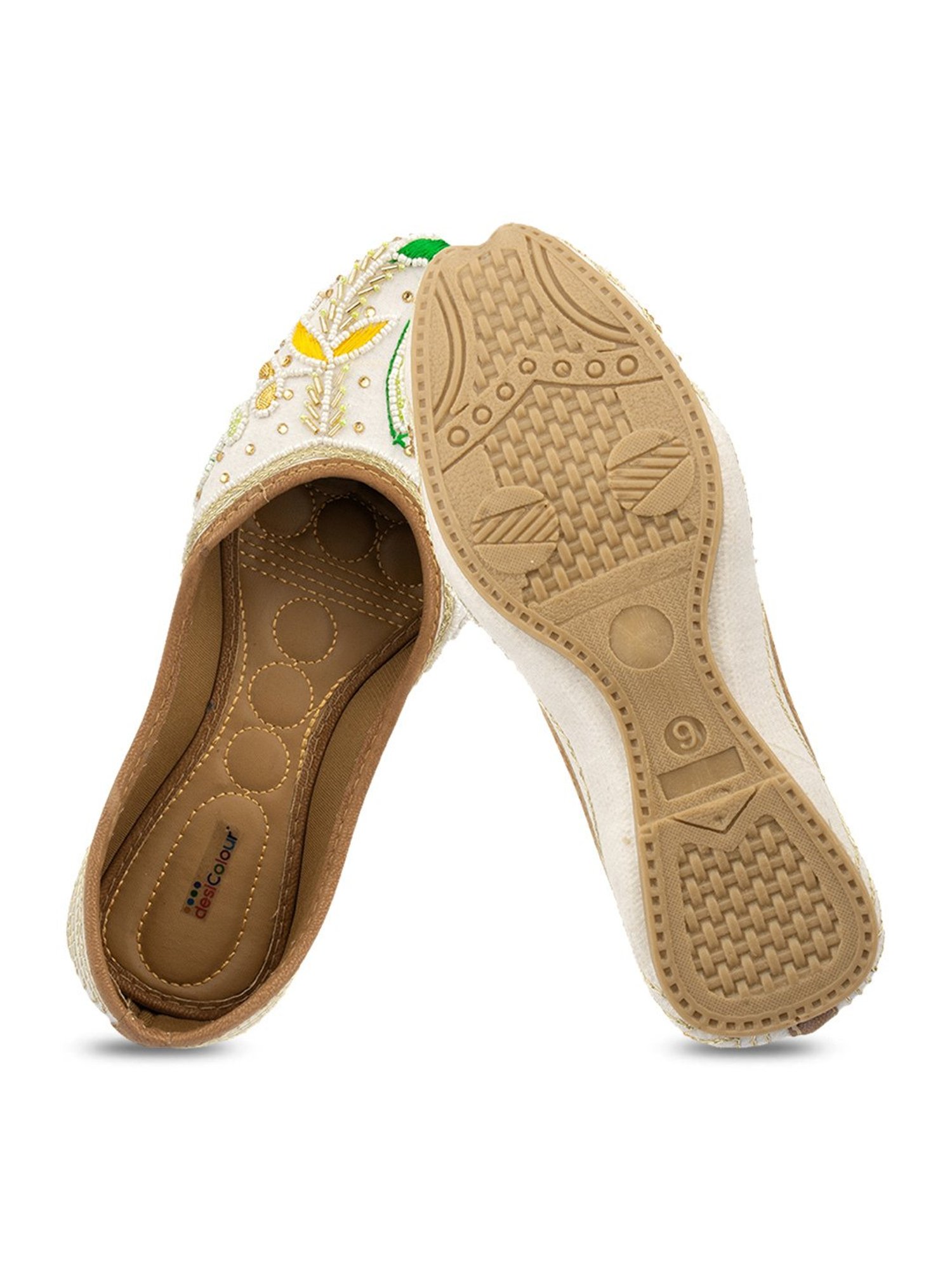 Desi Colour Women's White Ethnic Juttis