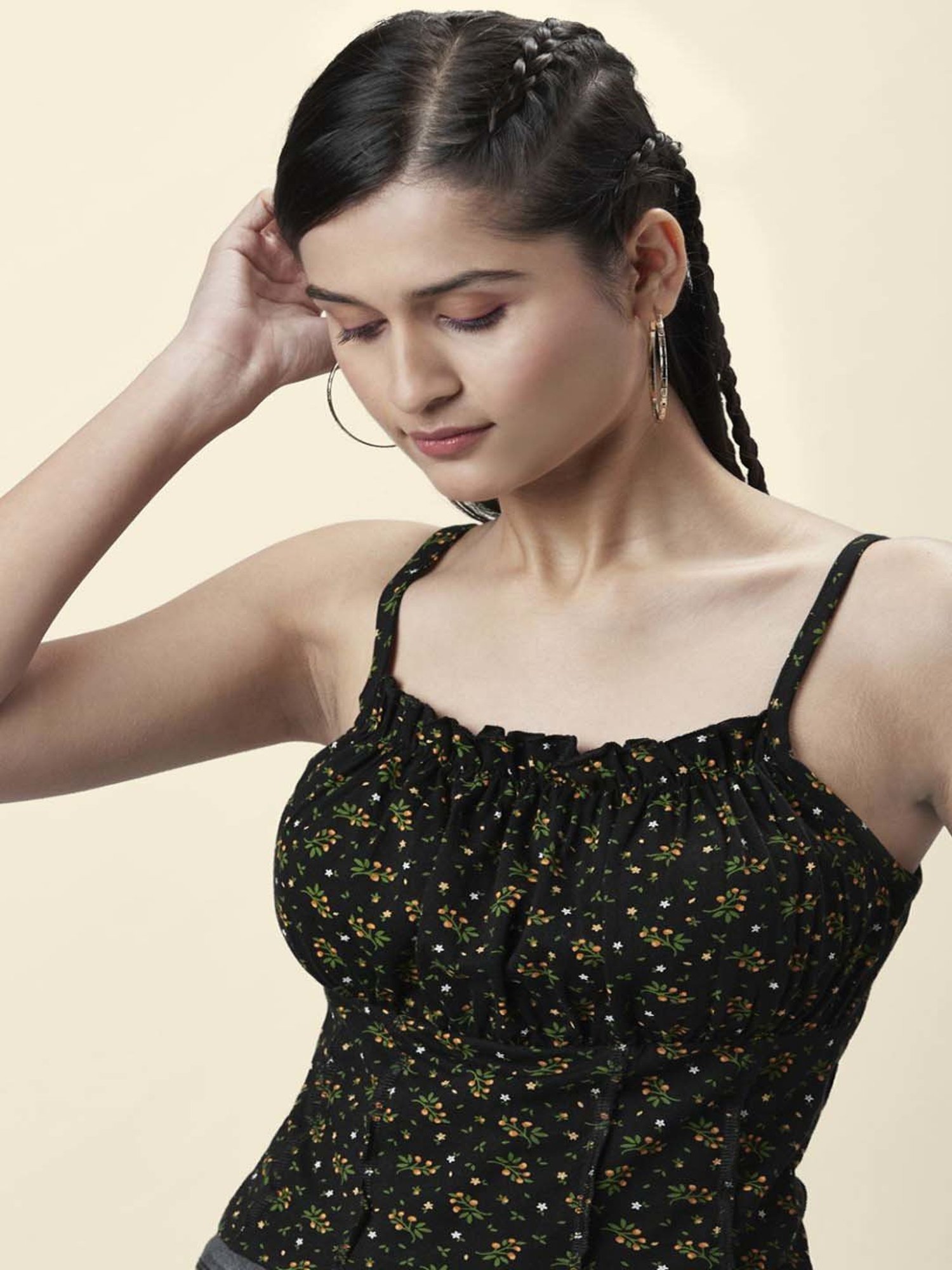 People by Pantaloons Black Cotton Floral Print Crop Top