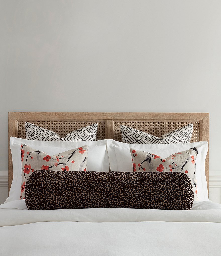 Villa by Noble Excellence Chronicle Filled Euro Sham