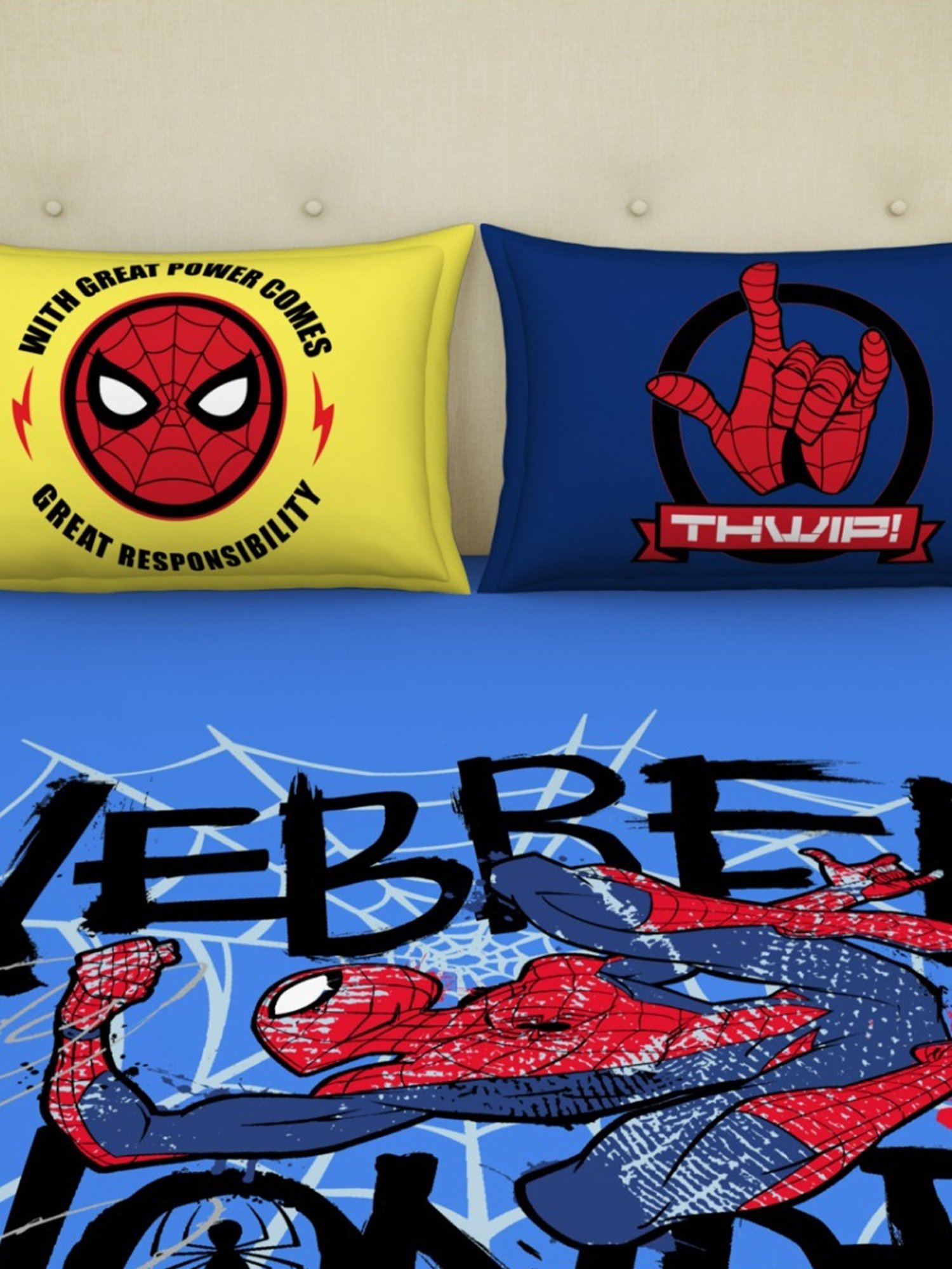 Spaces Character based Blue 180 TC Cotton Queen Bed Sheet with 2 Pillow Covers