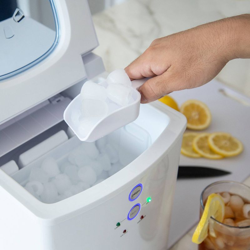 Frigidaire Ice Maker - Silver EFIC206