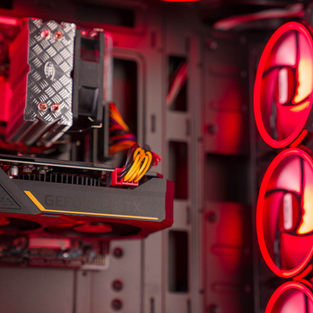 IPASON - Gaming Desktop - 10400F 6 Core up to 4.3GHz - GTX 1050Ti 4GB - 256GB SSD - 8GB DDR4 2666MHz - 550W Power supply - Windows 10 home - RGB Fans - Gaming PC