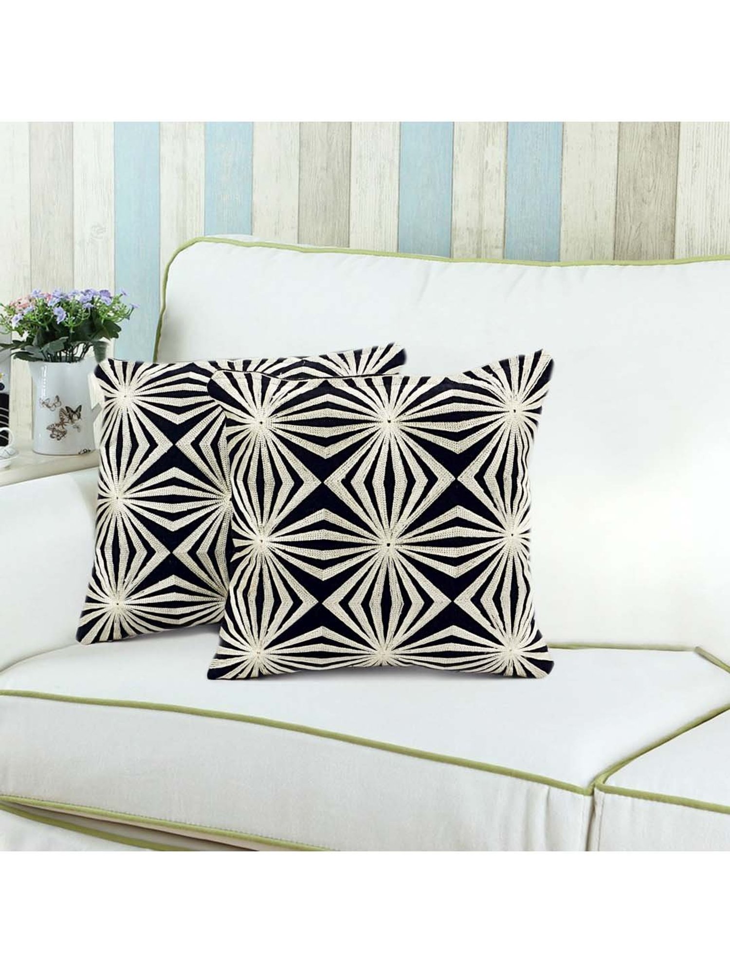 Saral Home Black & Beige Cotton Cushion Covers - Set of 2