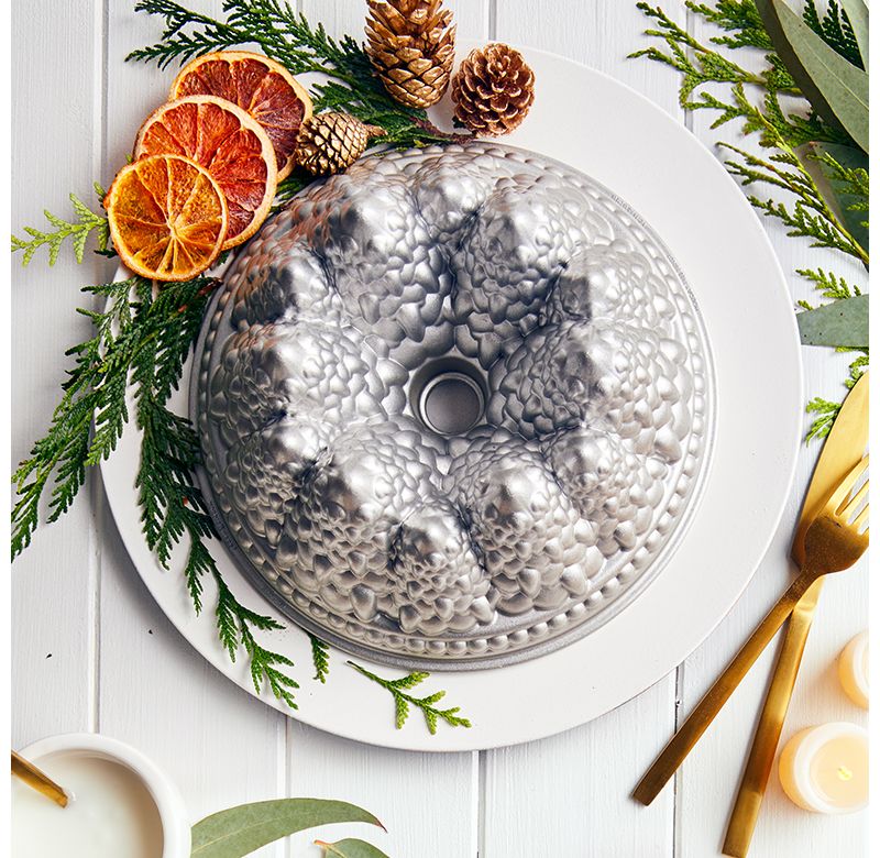 Nordic Ware Pine Forest Bundt Pan, Metallic