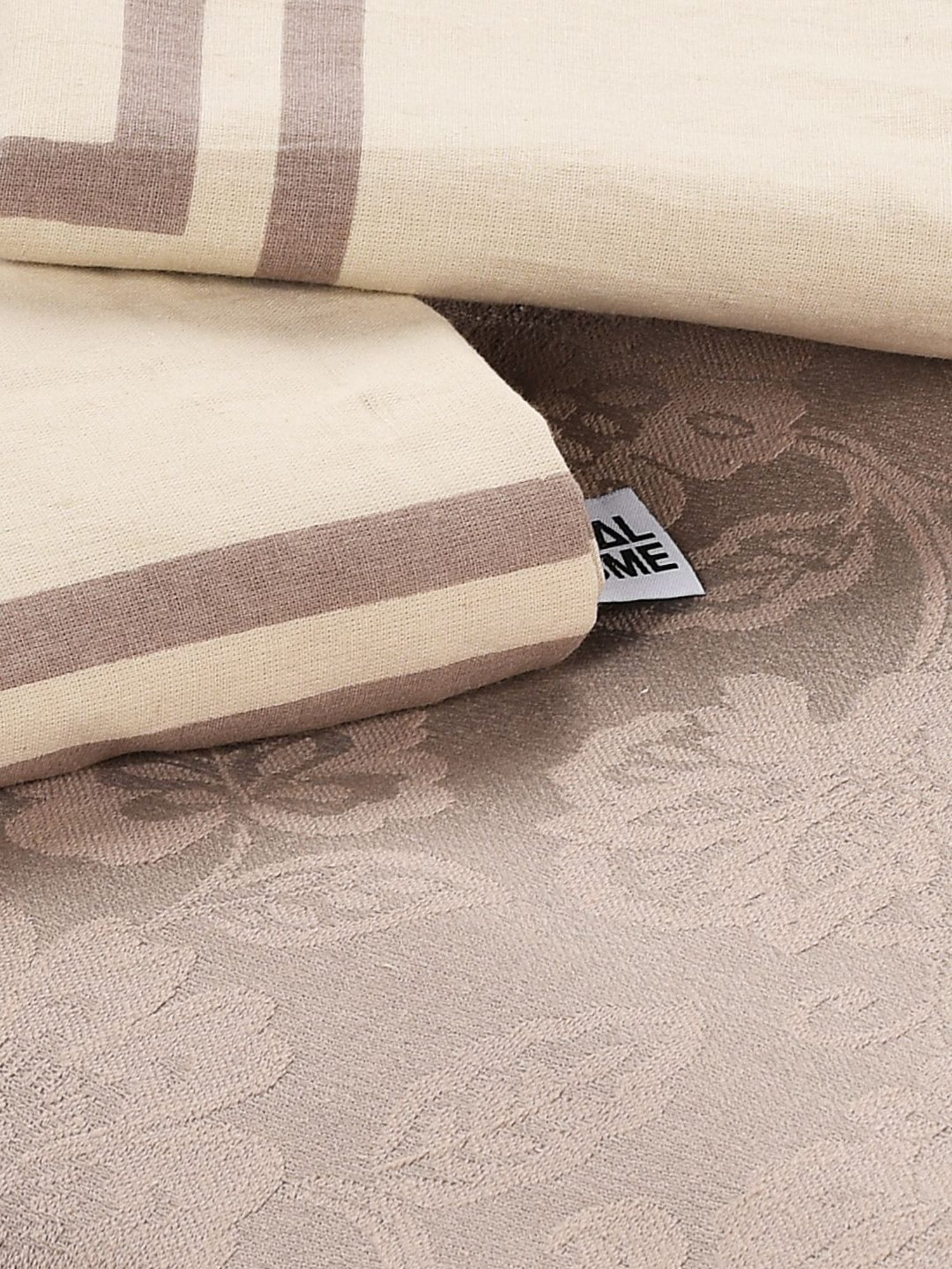 Saral Home Abstract Beige 155 TC Cotton Double Sized Bed Sheet with 2 Pillow Covers