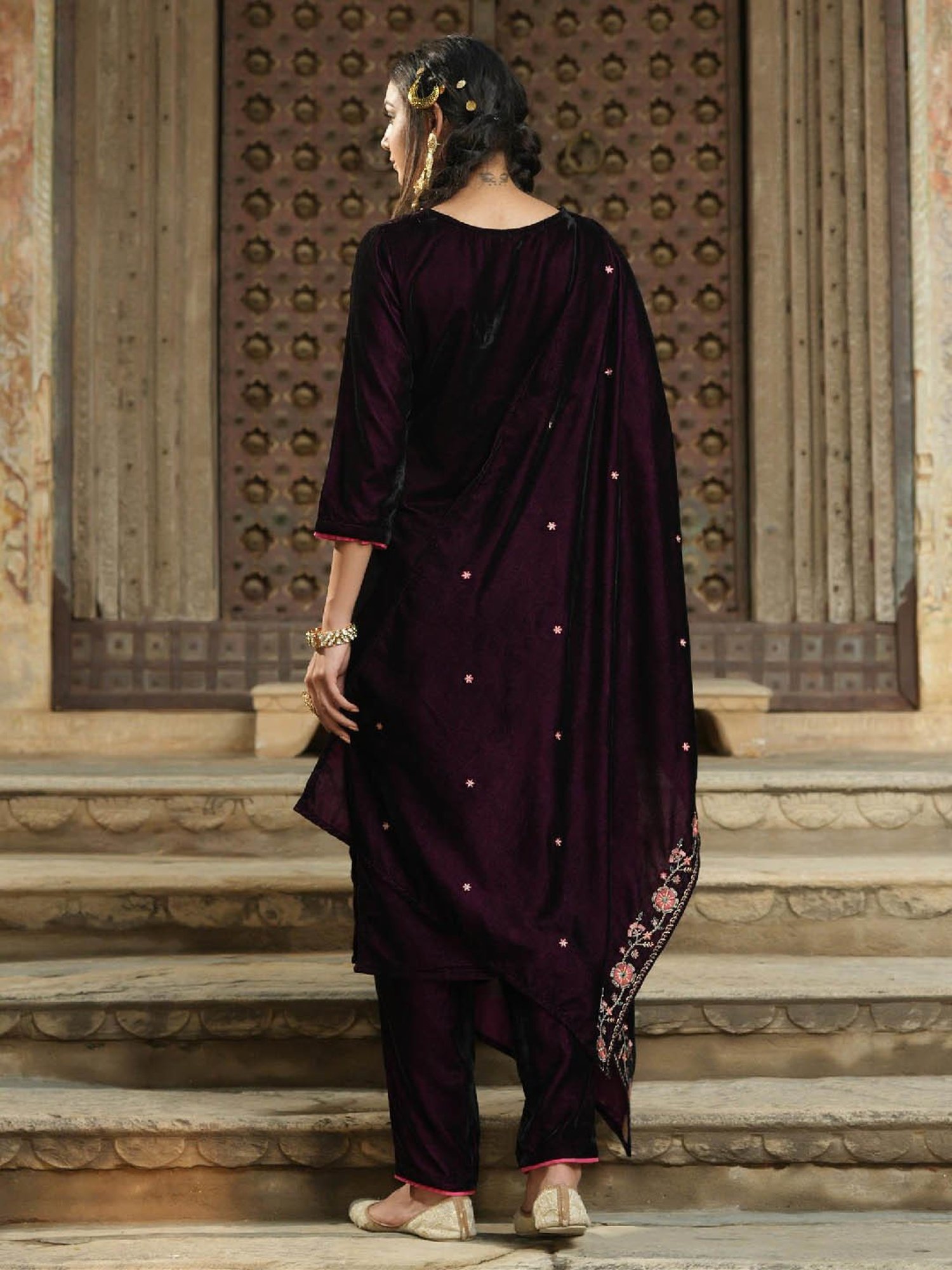 SCAKHI Maroon Embroidered Velvet Kurta With Pants & Dupatta