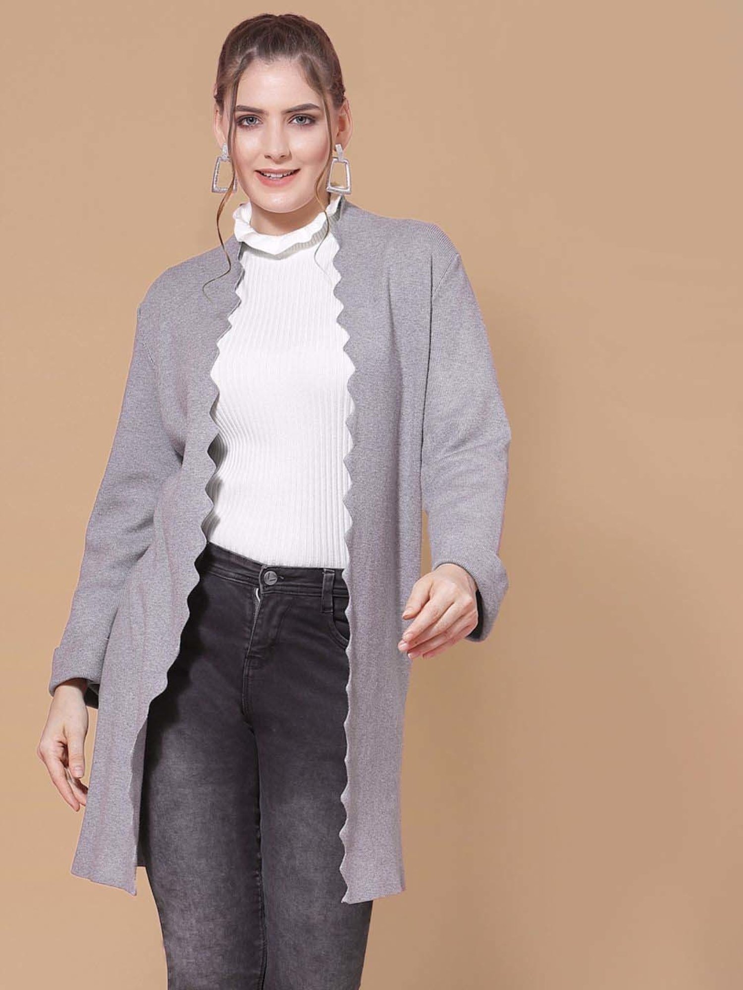 Mafadeny Grey Plain Shrug