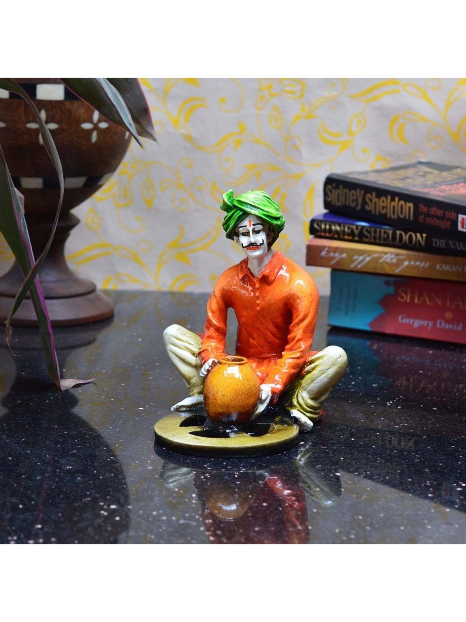 eCraftIndia Rajasthani Craftmen Making Pot Handcrafted Decorative Polyresin Showpiece