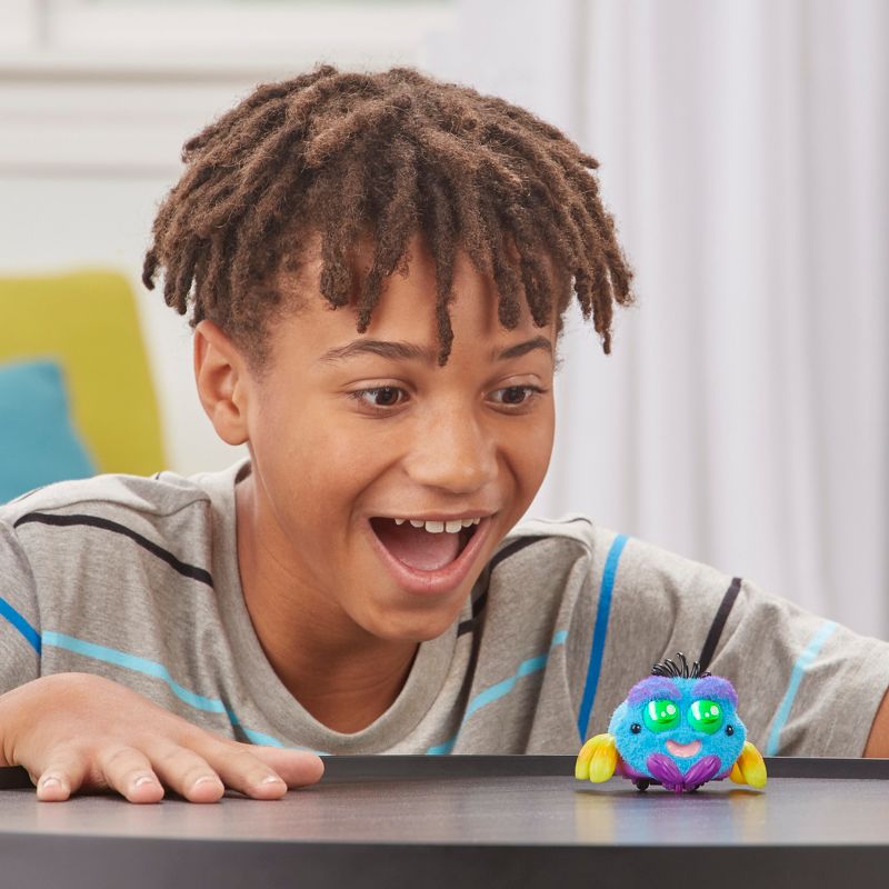 Yellies! Webington Voice-Activated Spider Pet