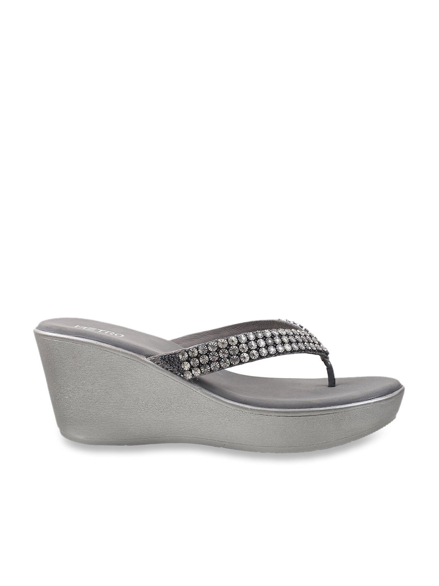Metro Women's Gun Metal Thong Wedges