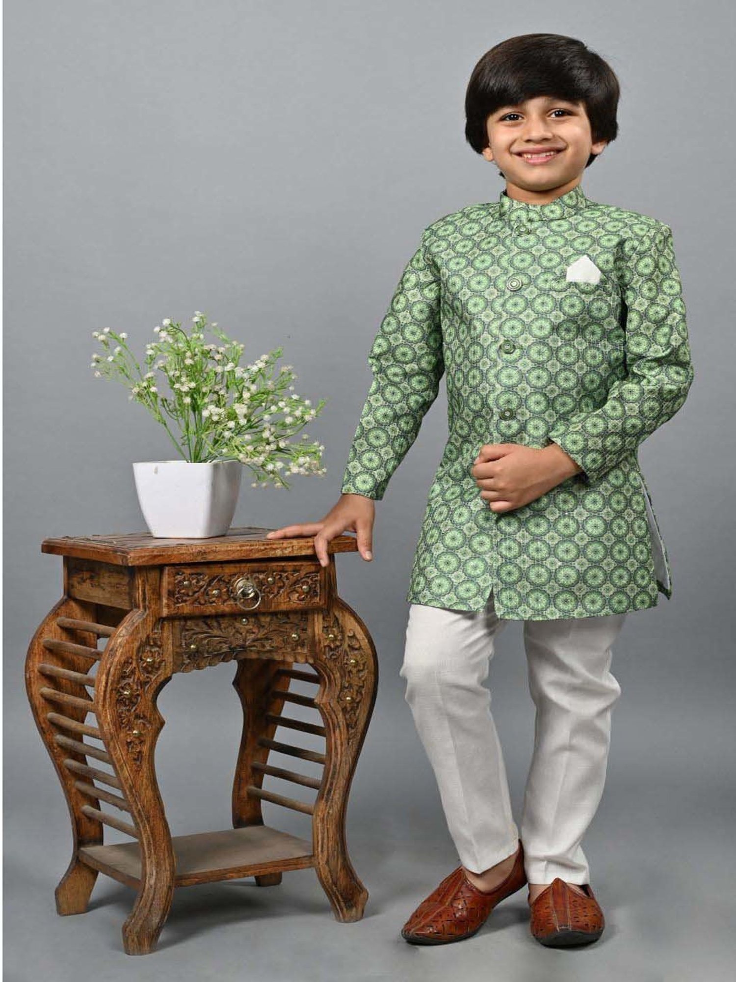Ahhaaaa Kids Green & White Embellished Full Sleeves Sherwani Set
