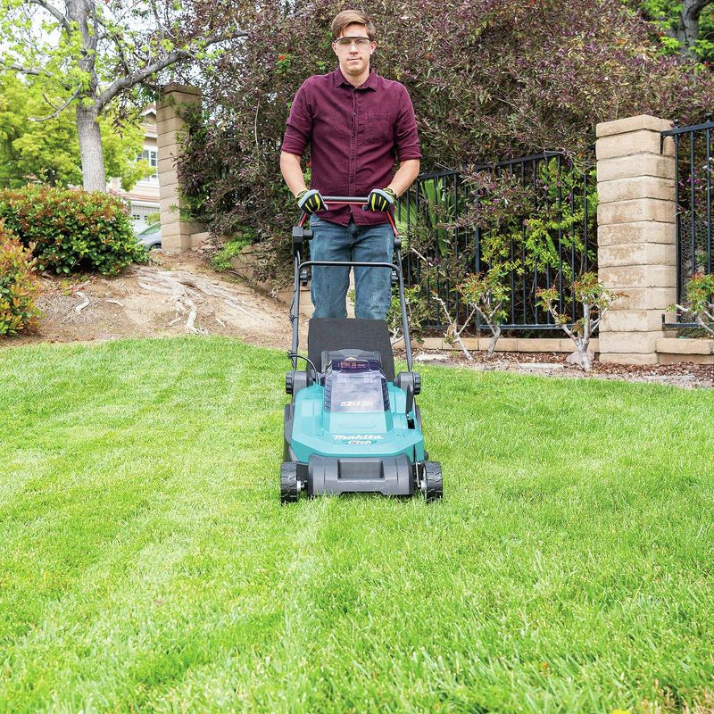 Makita XML05Z 18V X2 (36V) LXT Brushless Lithium-Ion 17 in. Cordless Residential Lawn Mower (Tool Only)