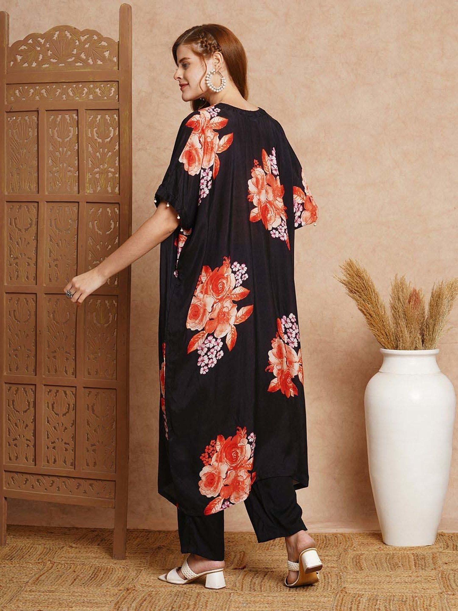 Fashor Black Floral Print Kurta & Pant Set