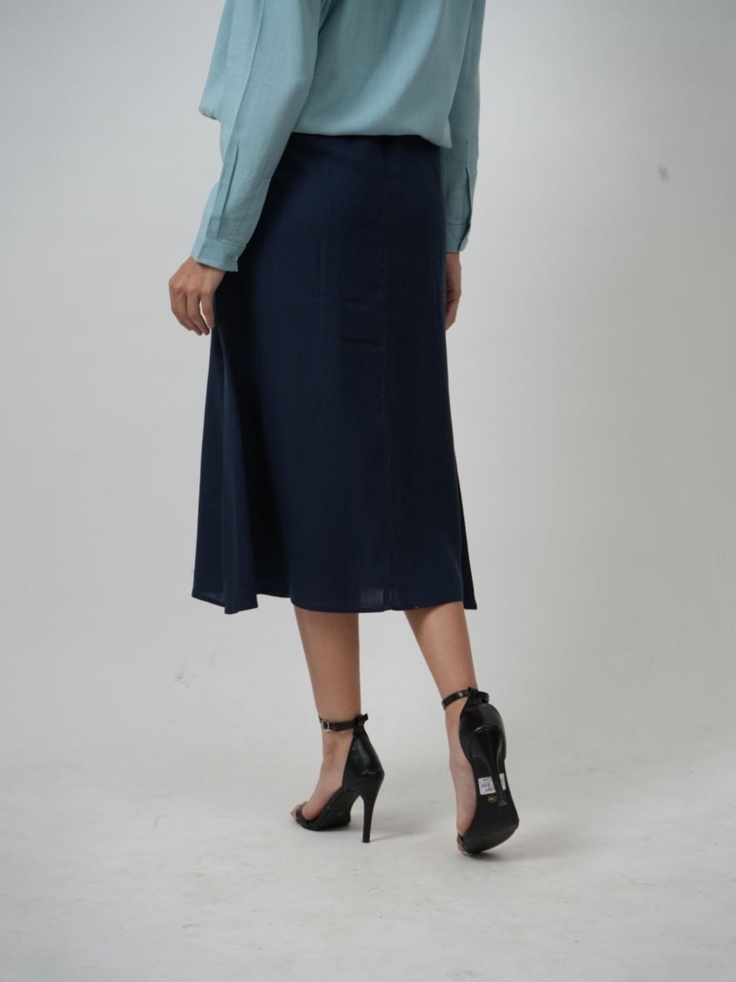 Saltpetre Classic Tencel Pleated Navy Blue Skirt