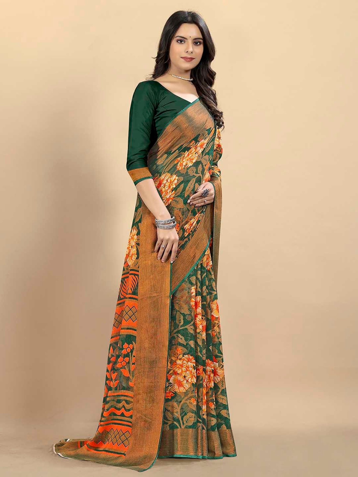 Rangita Green Printed Saree With Blouse