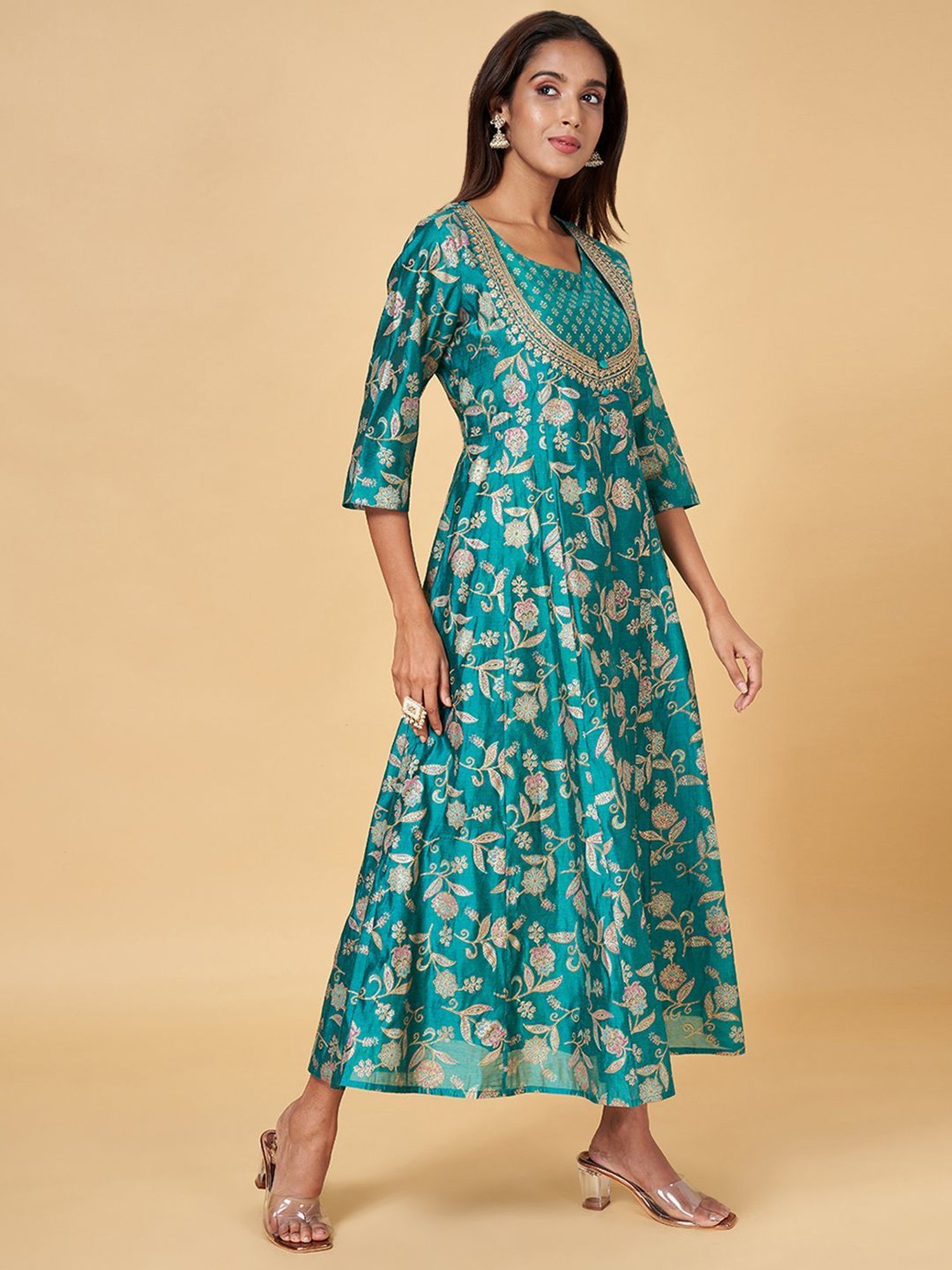 Rangmanch by Pantaloons Rama Green Embroidered A-Line Dress