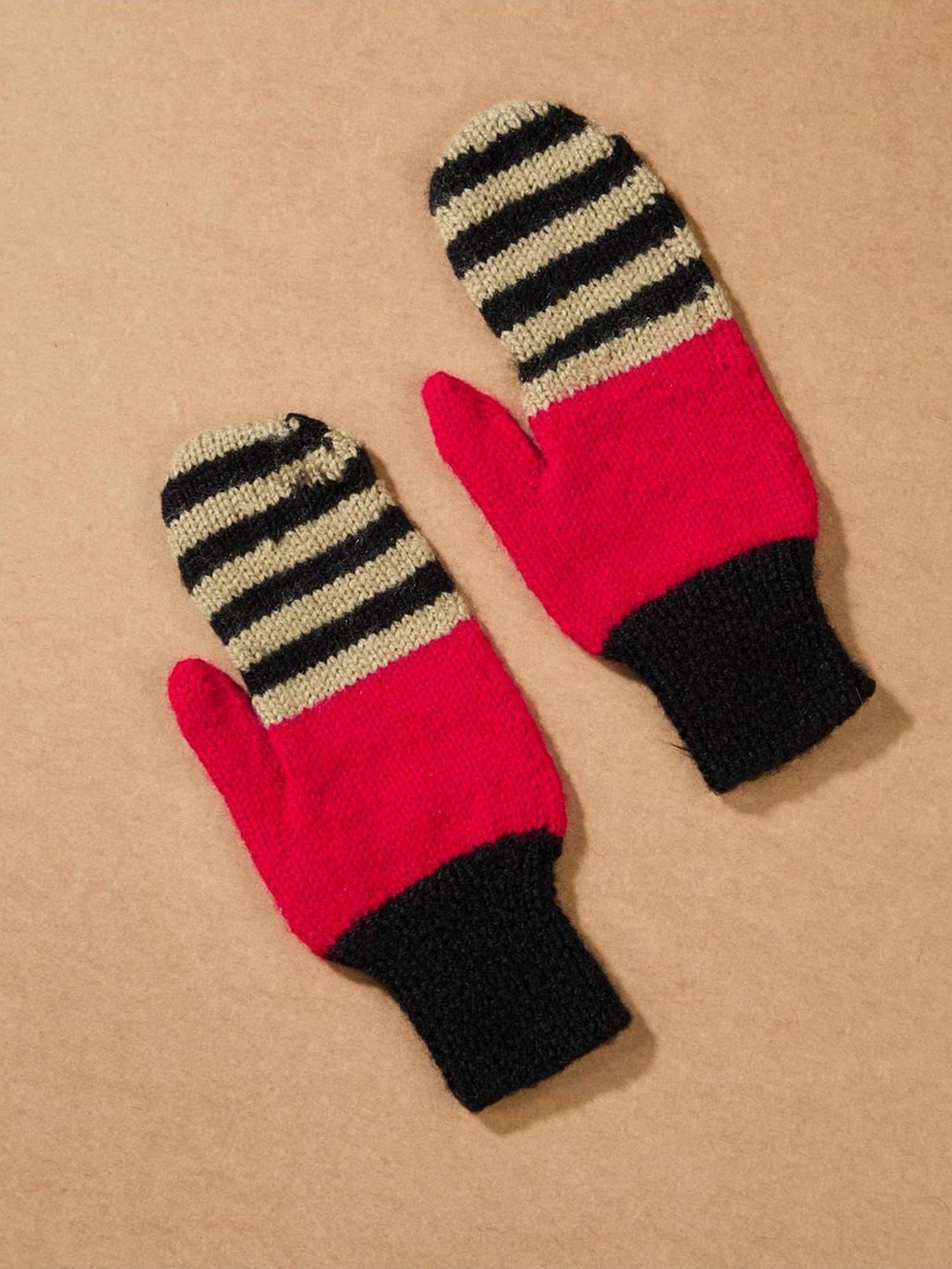 Byford by Pantaloons Grey Solid Gloves