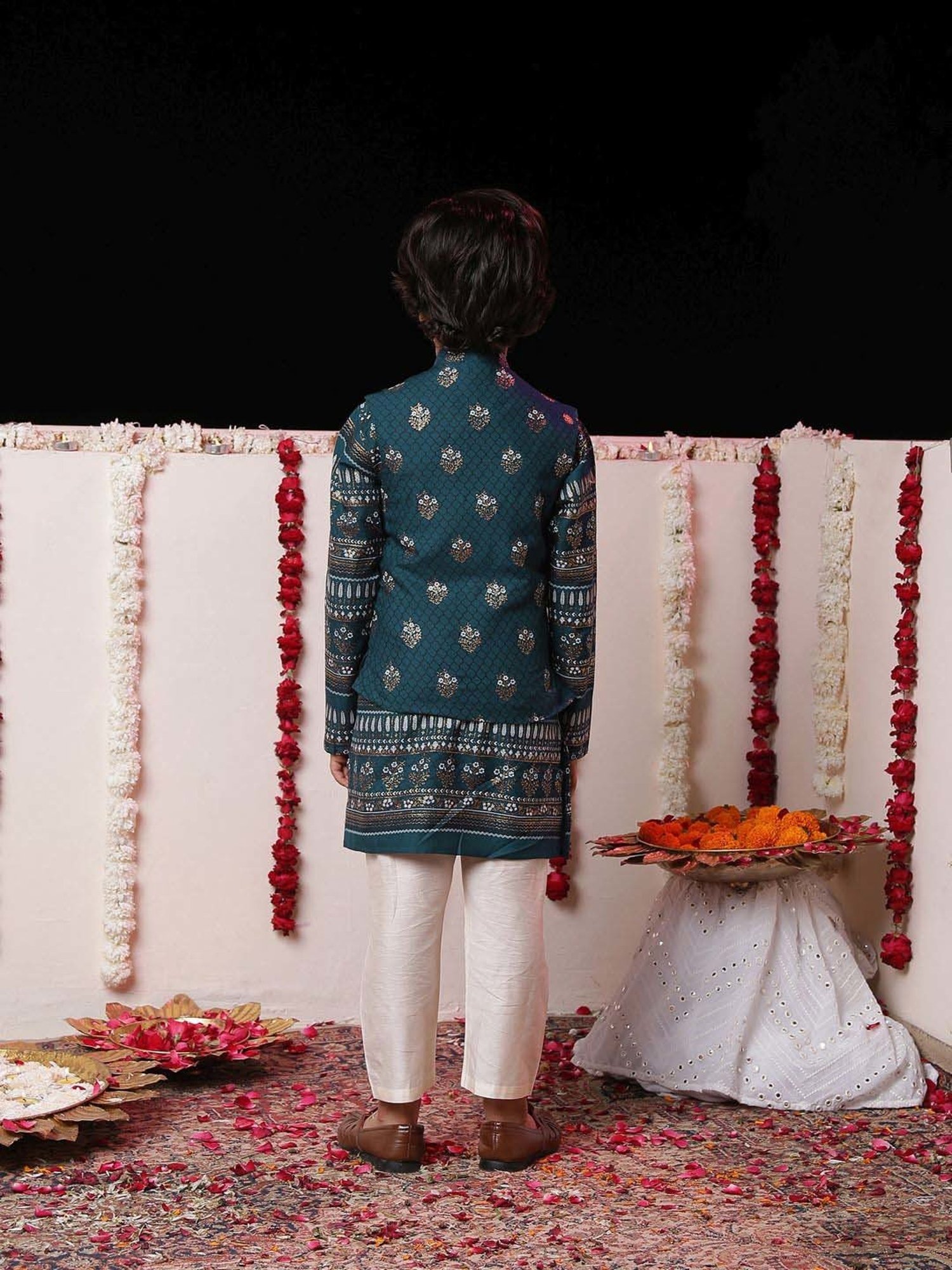 VASTRAMAY Boys Navy Printed Full Sleeves Kurta Sets