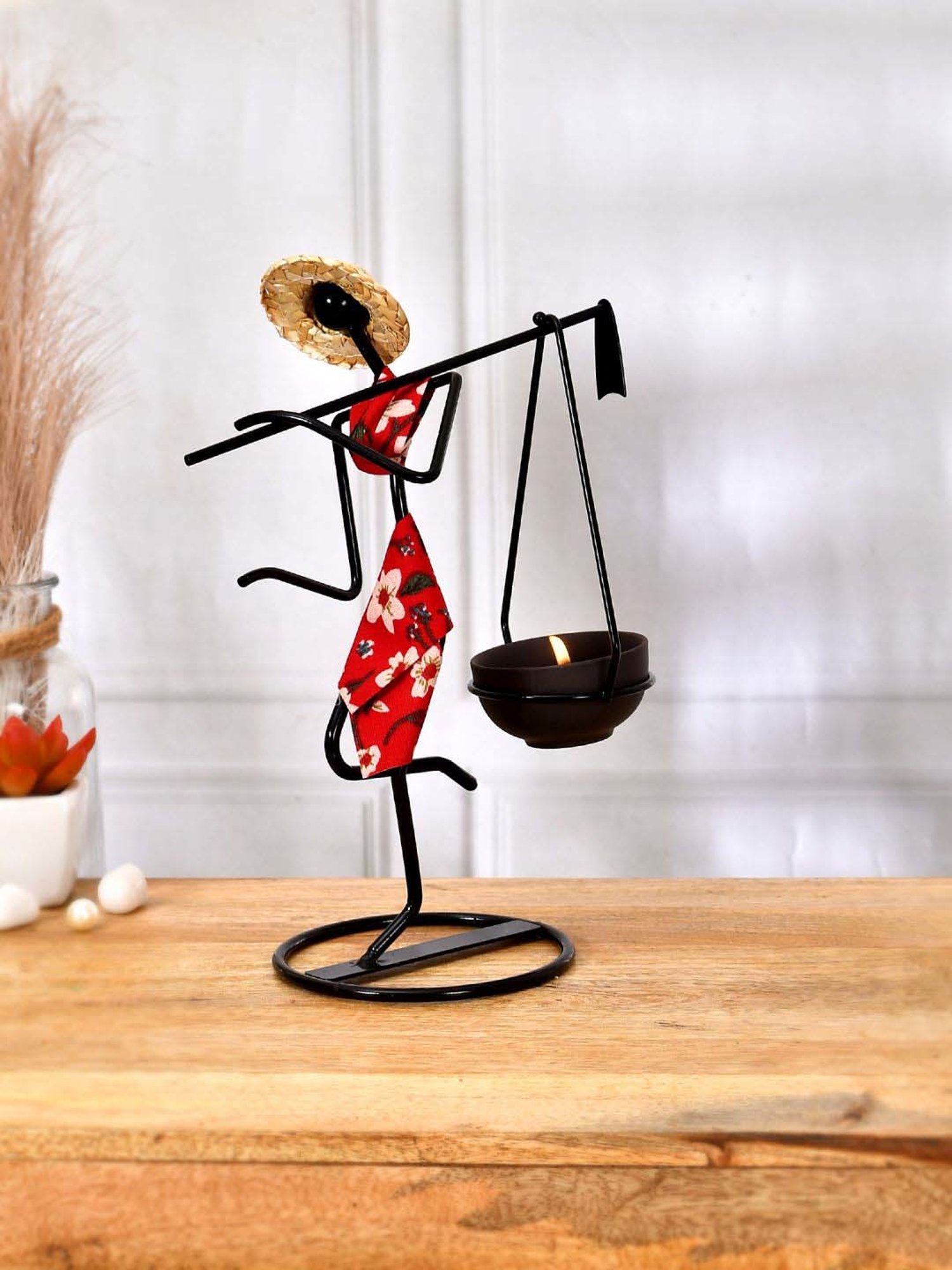 Tayhaa Black & Red Iron Metal Lady Elegant Candle Holder