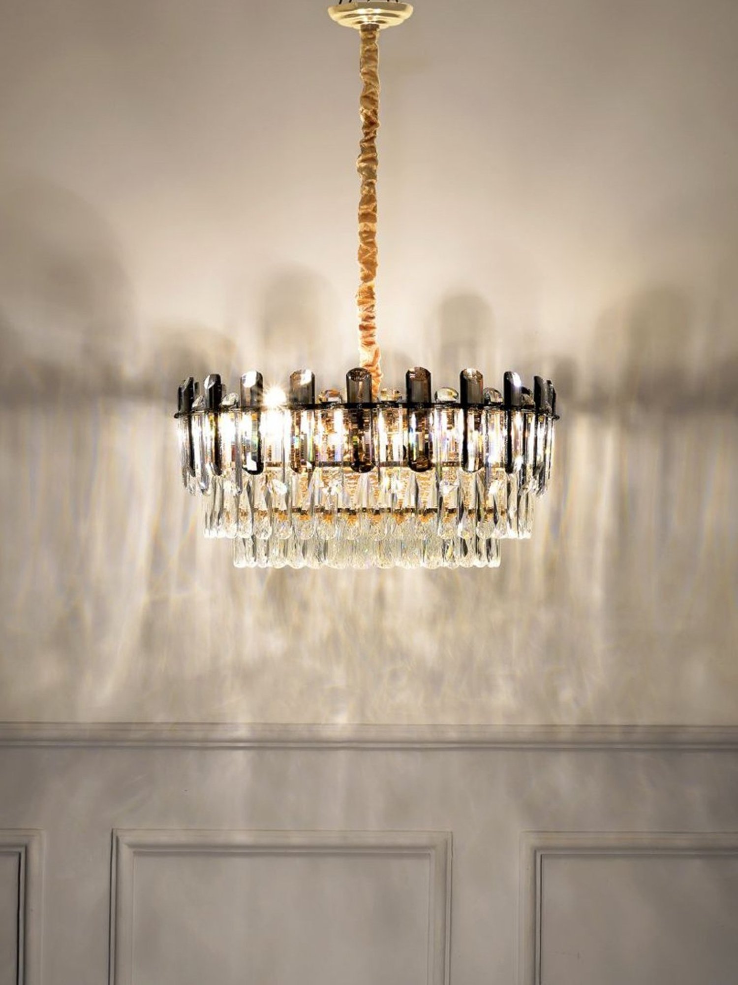 DecorativeRay Golden Chandiler - Set of 1