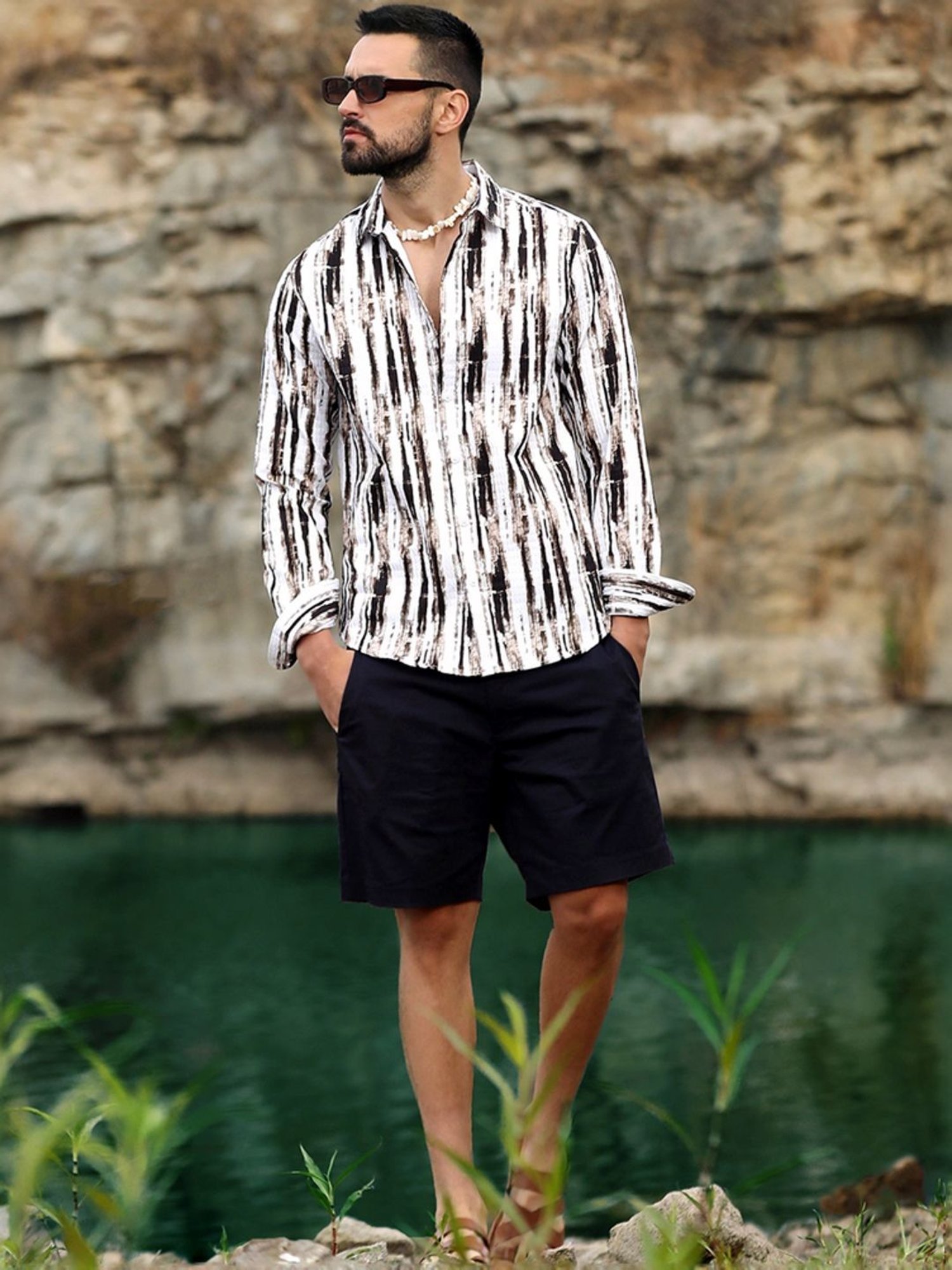 Campus Sutra Multicoloured Regular Fit Printed Shirt