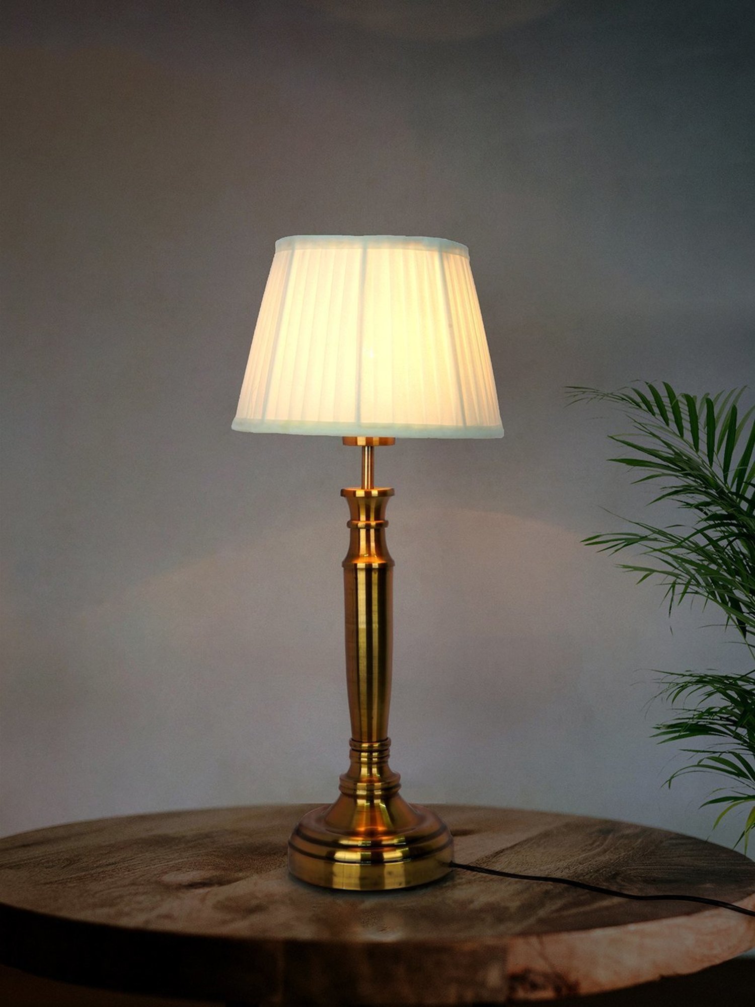 FOS LIGHTING Transitional Hand-Carved Gold Mild Steel Table Lamp