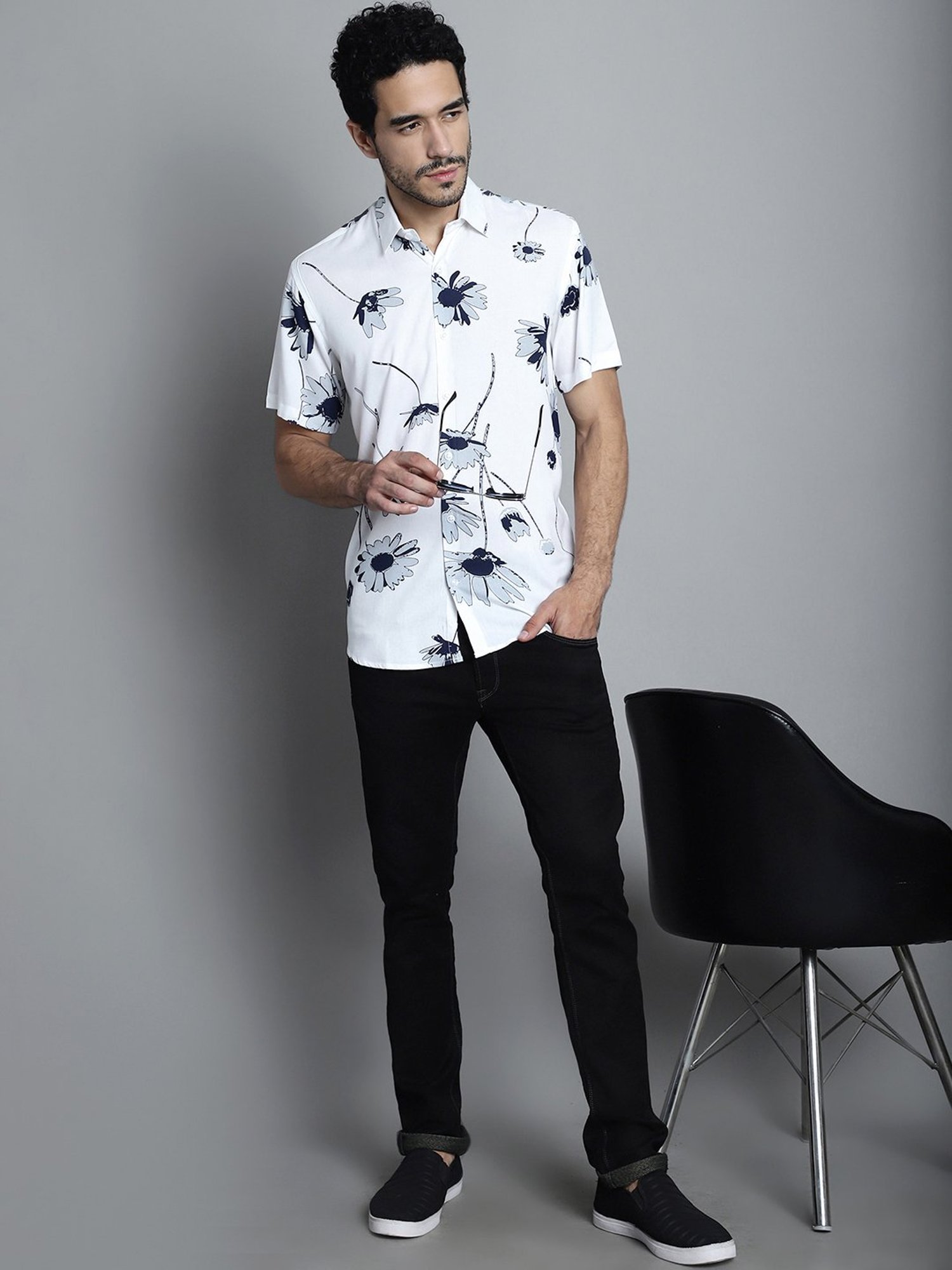 Jainish White Regular Fit Floral Print Shirt