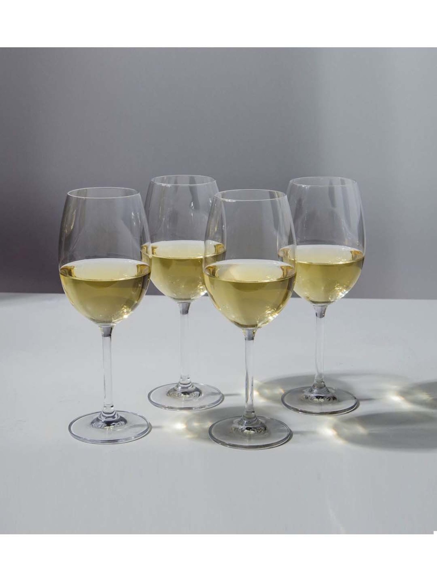Mikasa Transparent Wine Glass (0.468 L) - Set of 4
