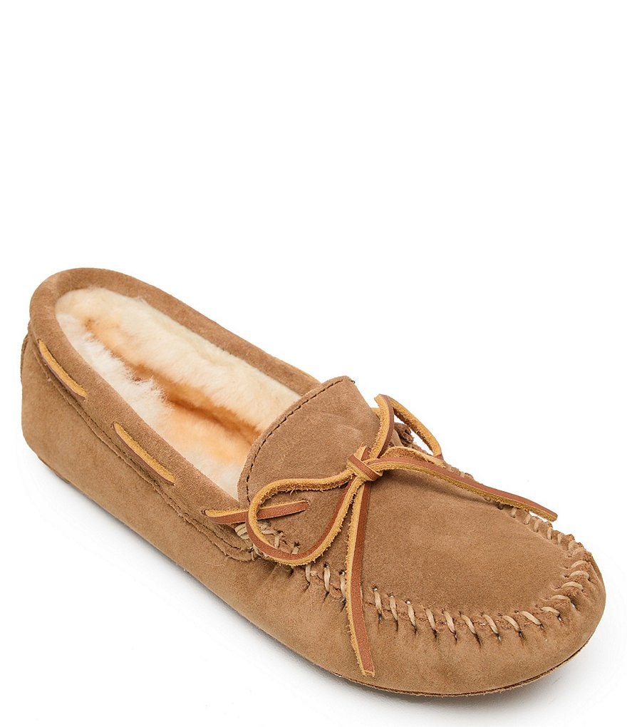 Minnetonka Sheepskin Softsole Moccasins