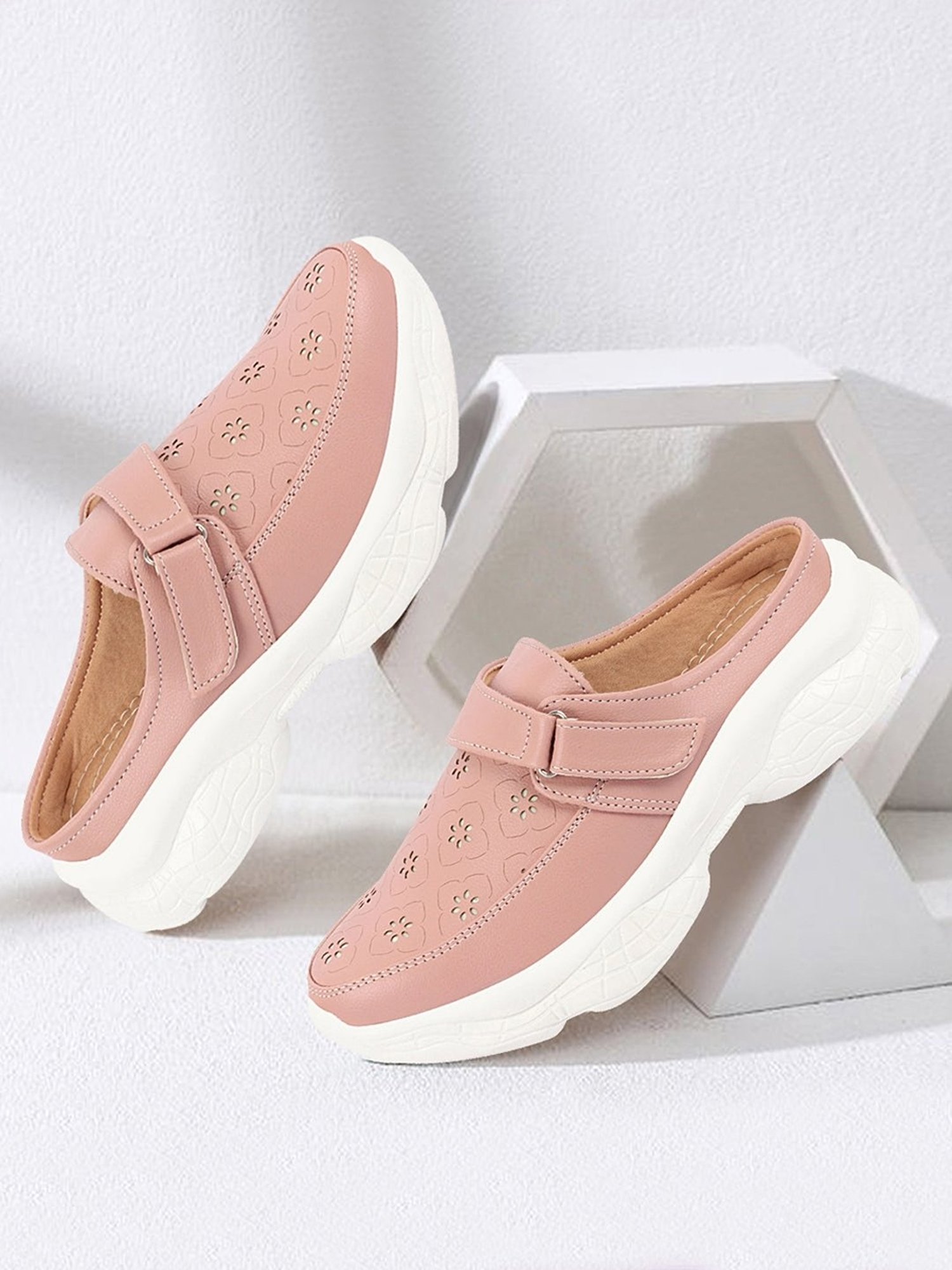 Fausto Women's Peach Mule Shoes