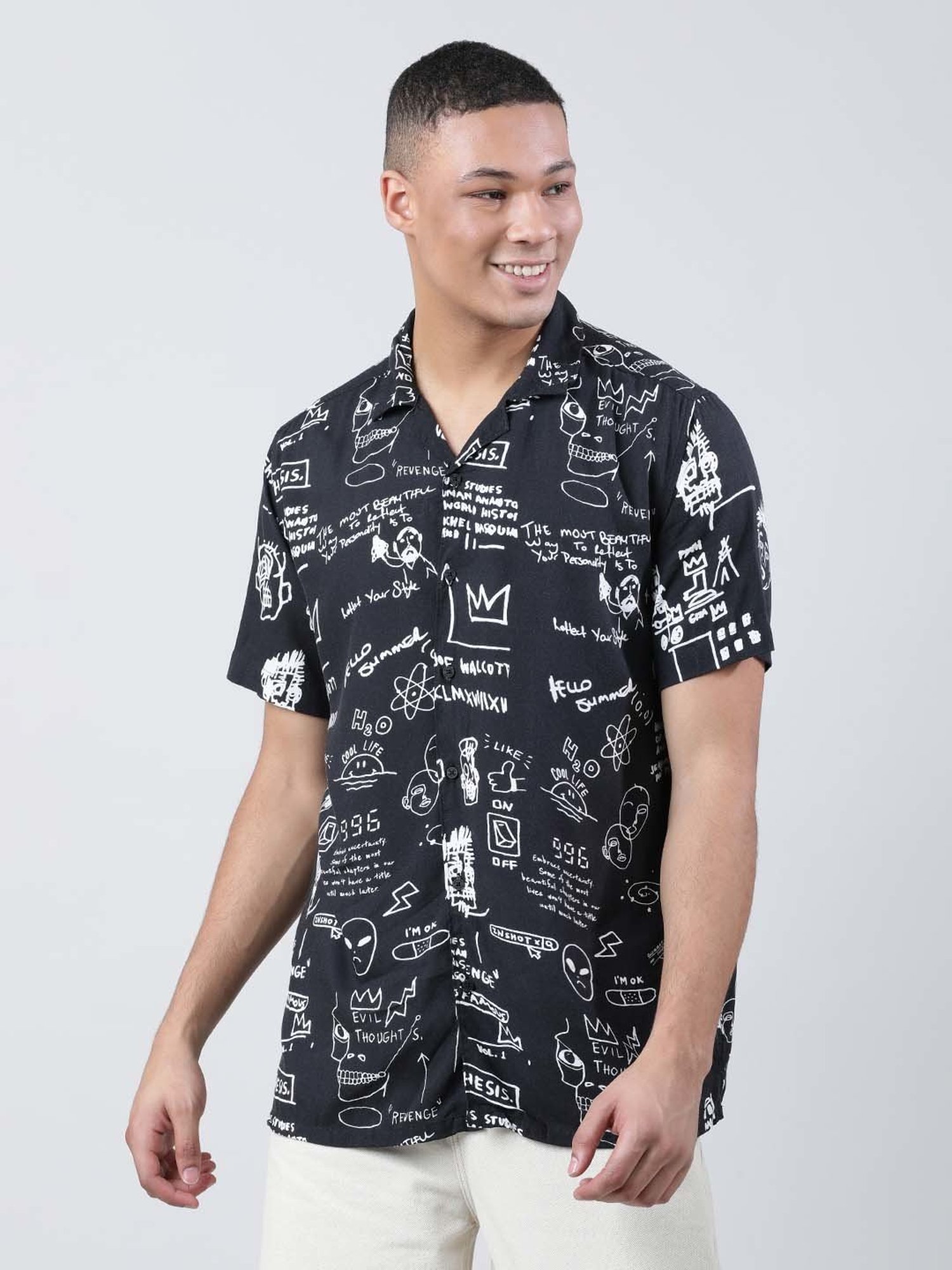 Bene Kleed Black & White Regular Fit Printed Shirt