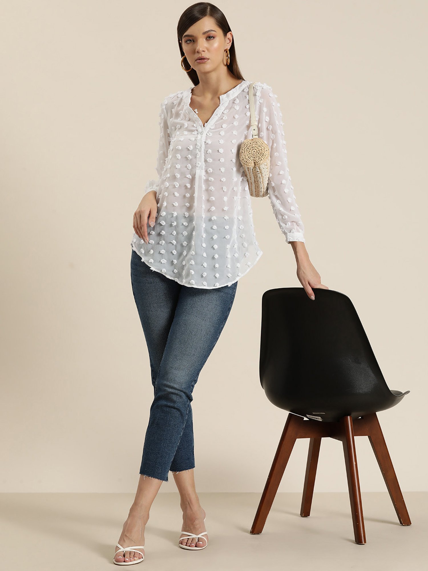 Qurvii White Self Design Top