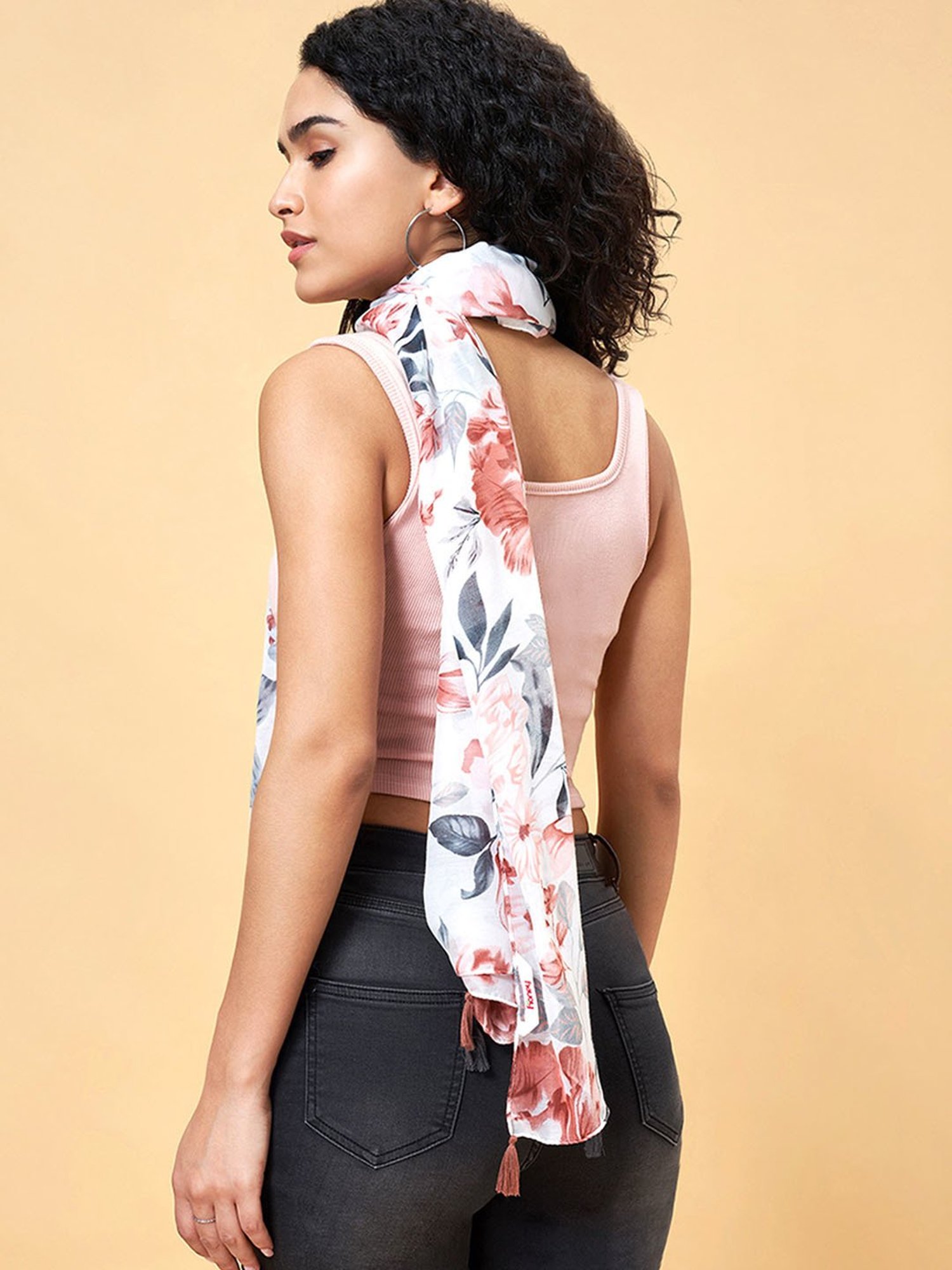 Aditi Wasan White Floral Stole