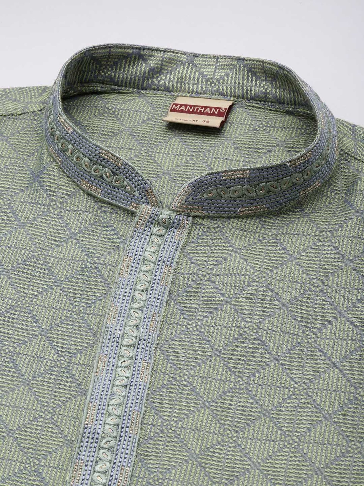 Manthan Green & Cream Regular Fit Self Design Kurta & Pyjamas Set