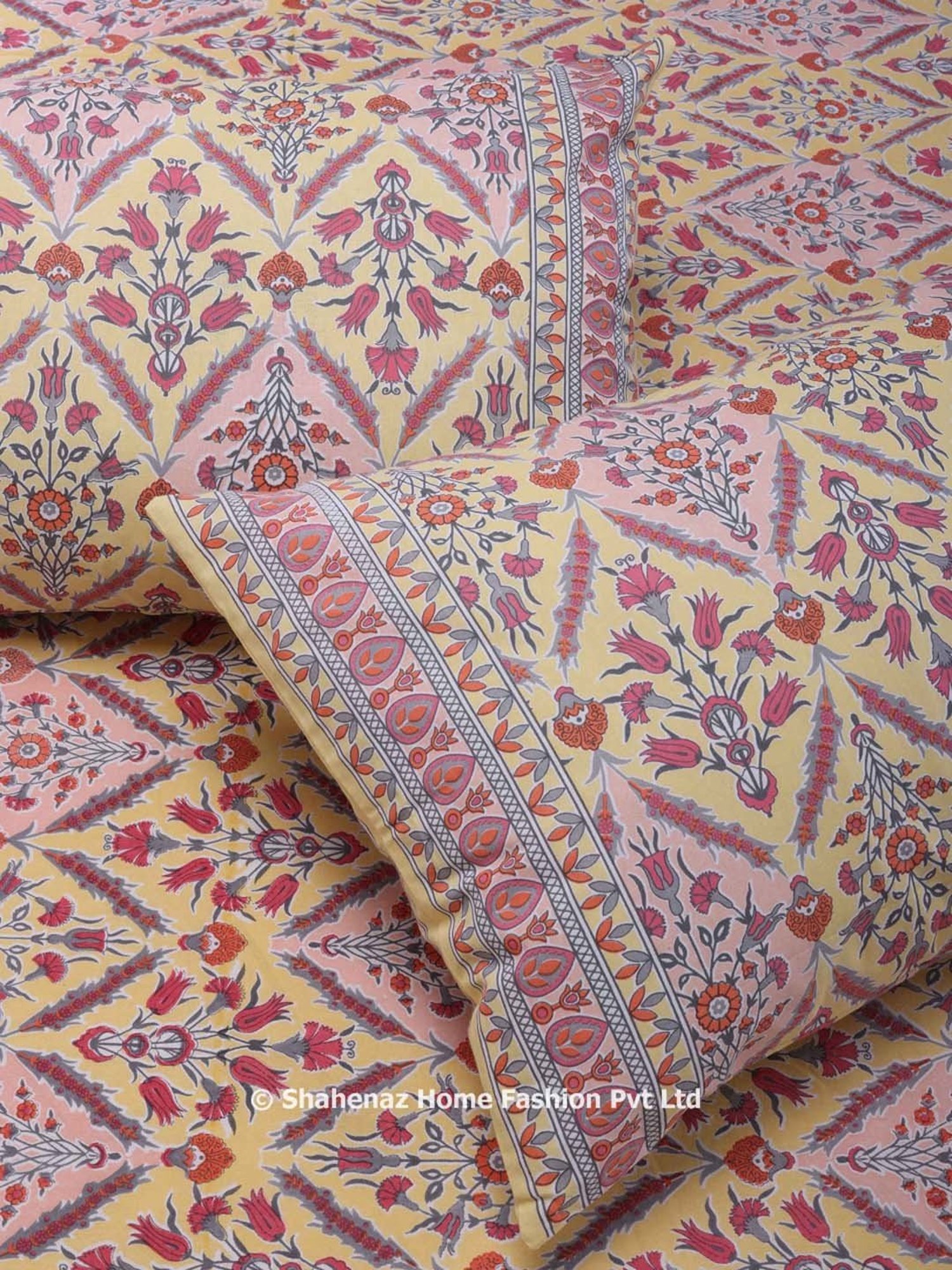 Shahenaz Mustard 120 TC Cotton Kalindi Double Bedsheet with 2 Pillow Covers