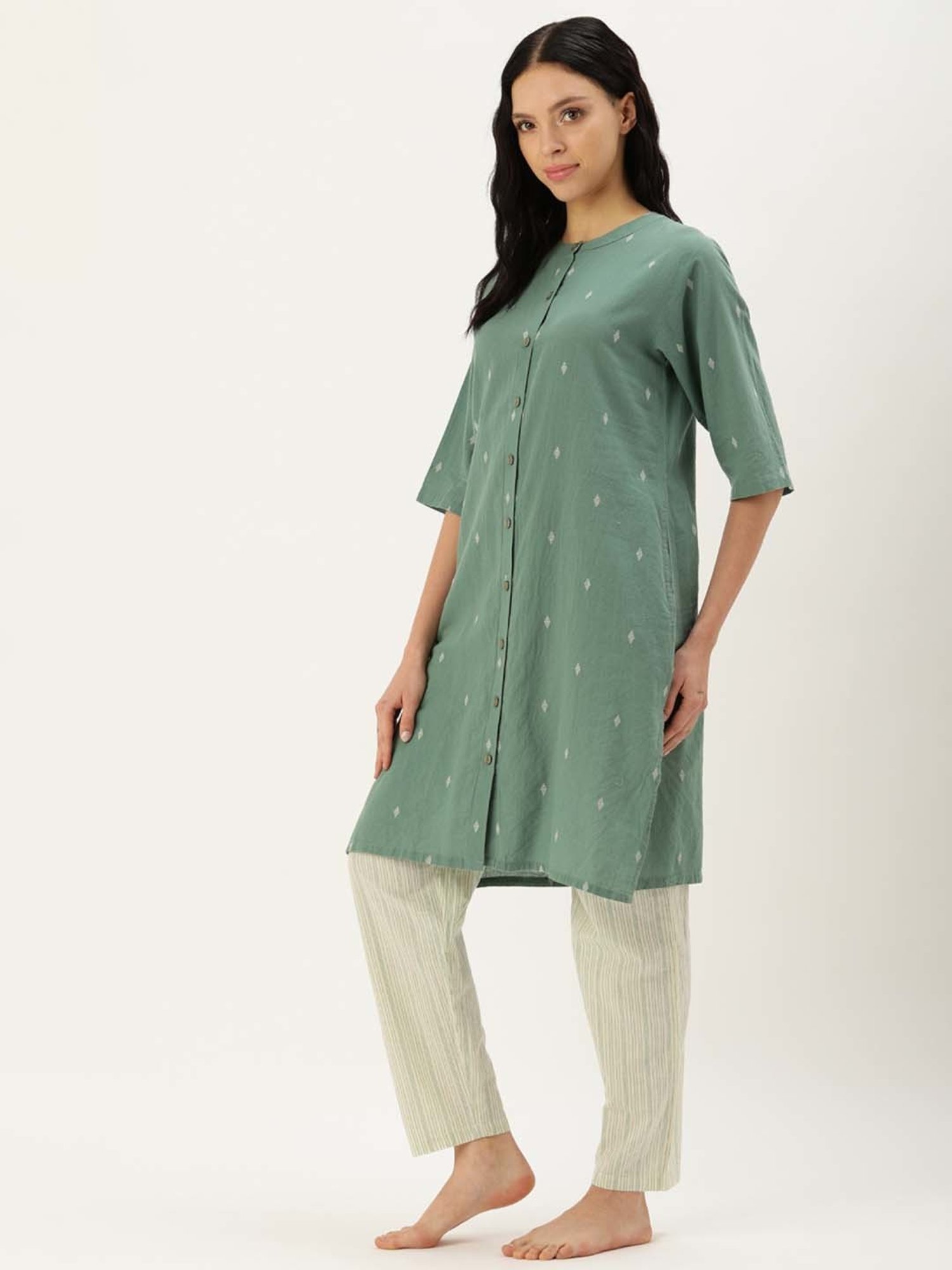 Clt.s Green & White Cotton Embroidered Kurta Pyjama Set