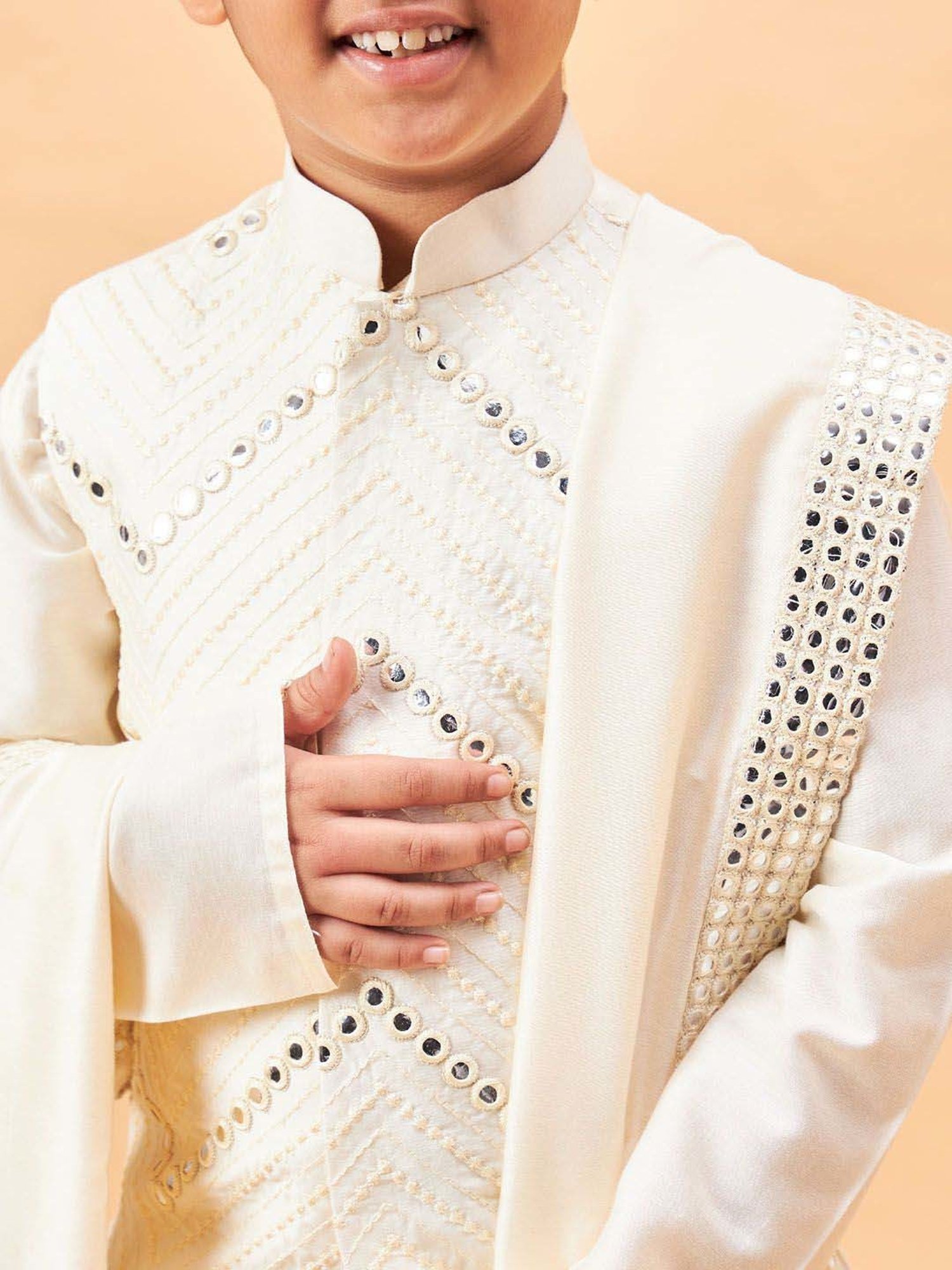 VASTRAMAY Boys Cream Embroidery Full Sleeves Kurta Sets